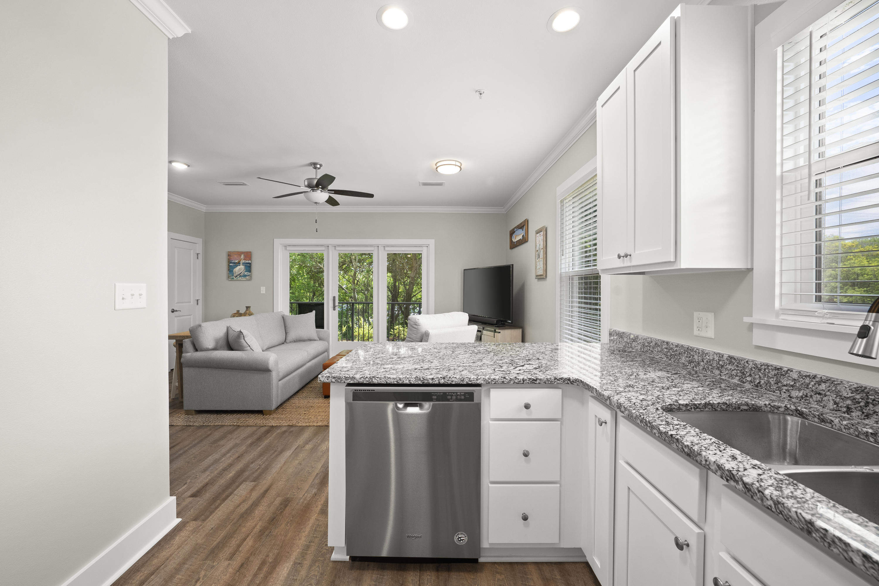 Hidden Lake condominiums - Residential