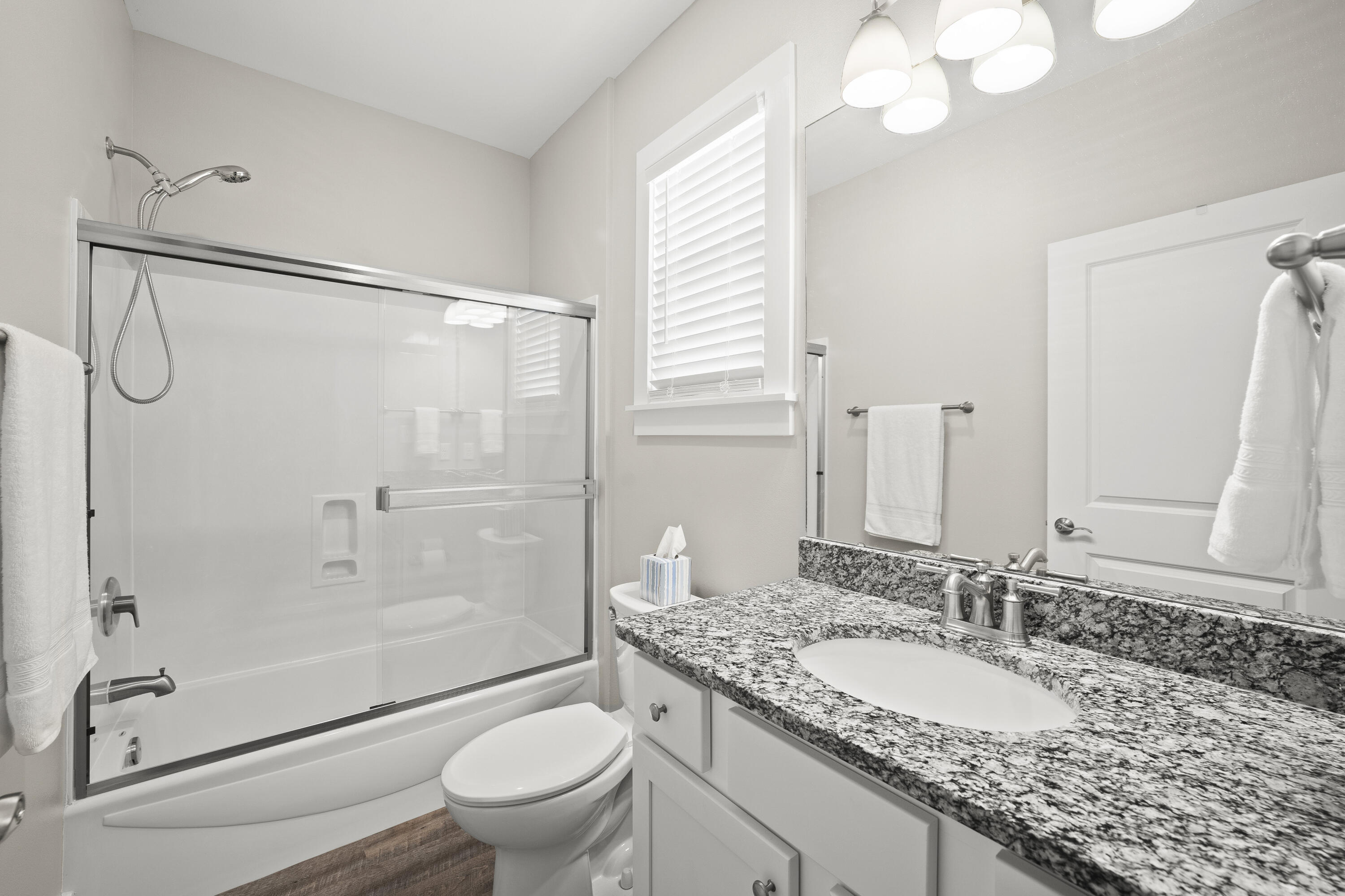 Hidden Lake condominiums - Residential