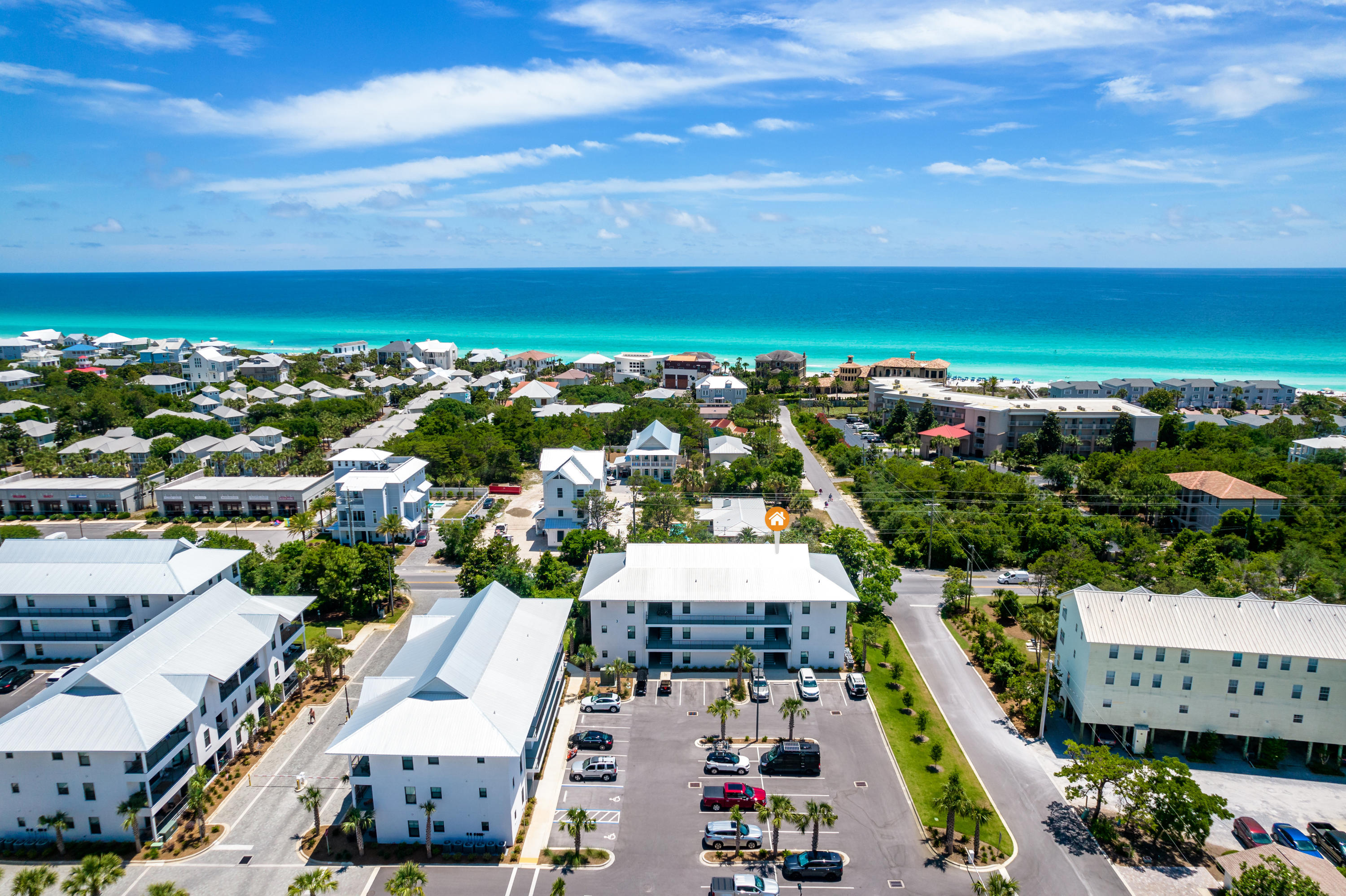 Hidden Lake condominiums - Residential