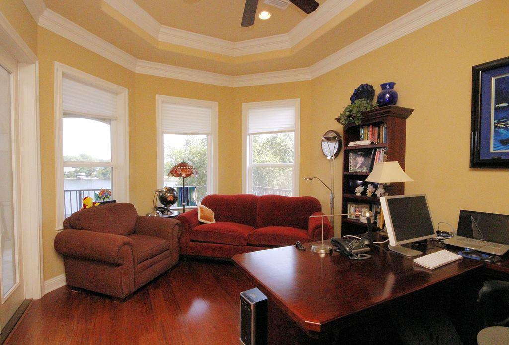 NORTH LAKE PIPPIN - Residential