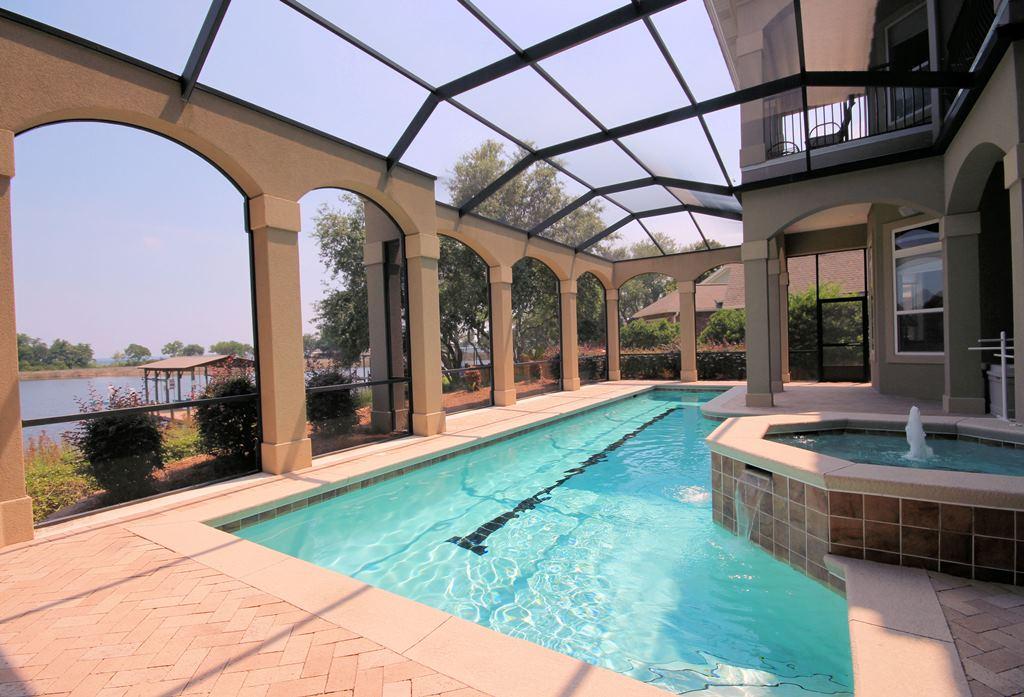 NORTH LAKE PIPPIN - Residential
