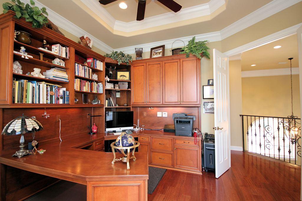 NORTH LAKE PIPPIN - Residential