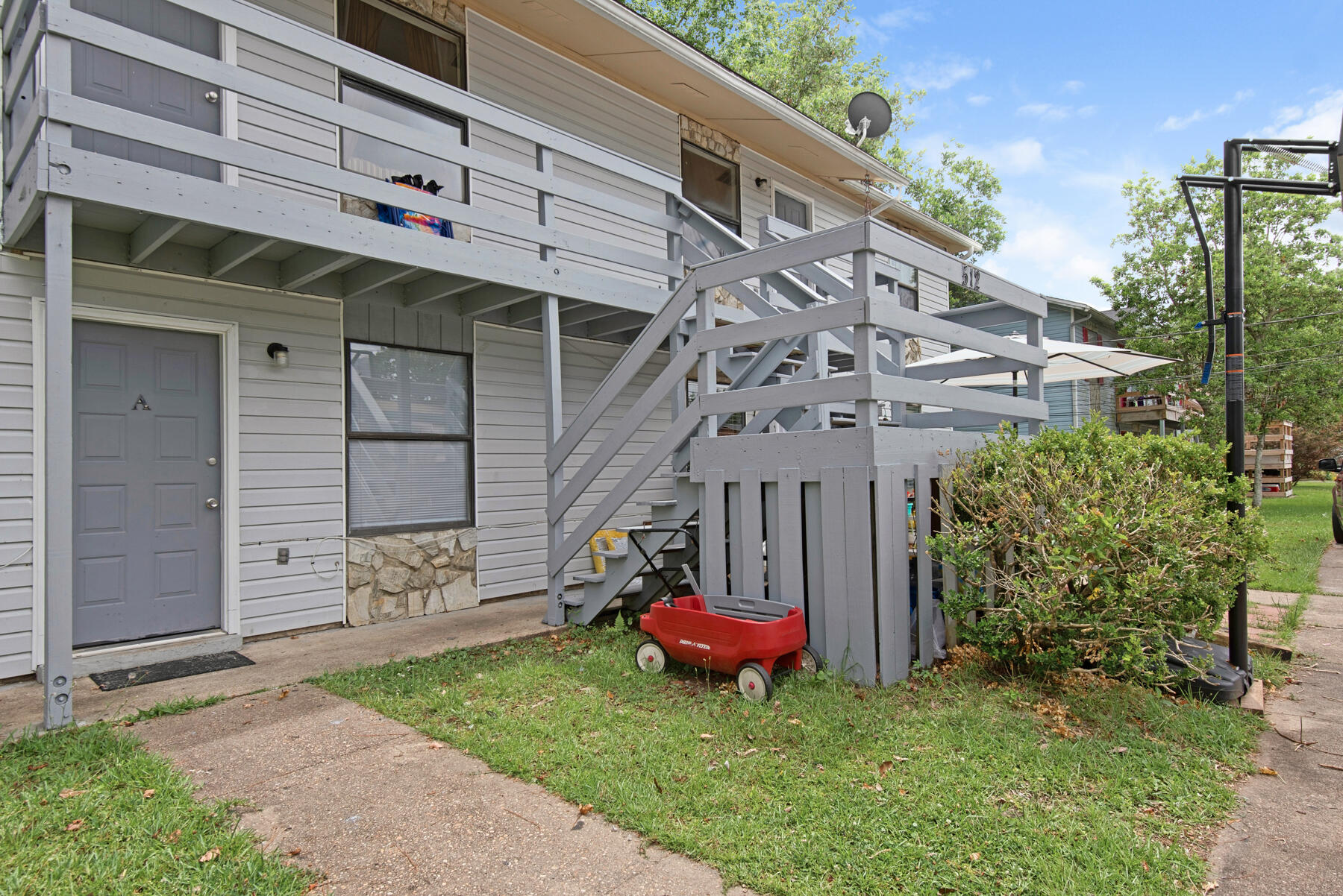 LANDVIEW ESTATES - Residential