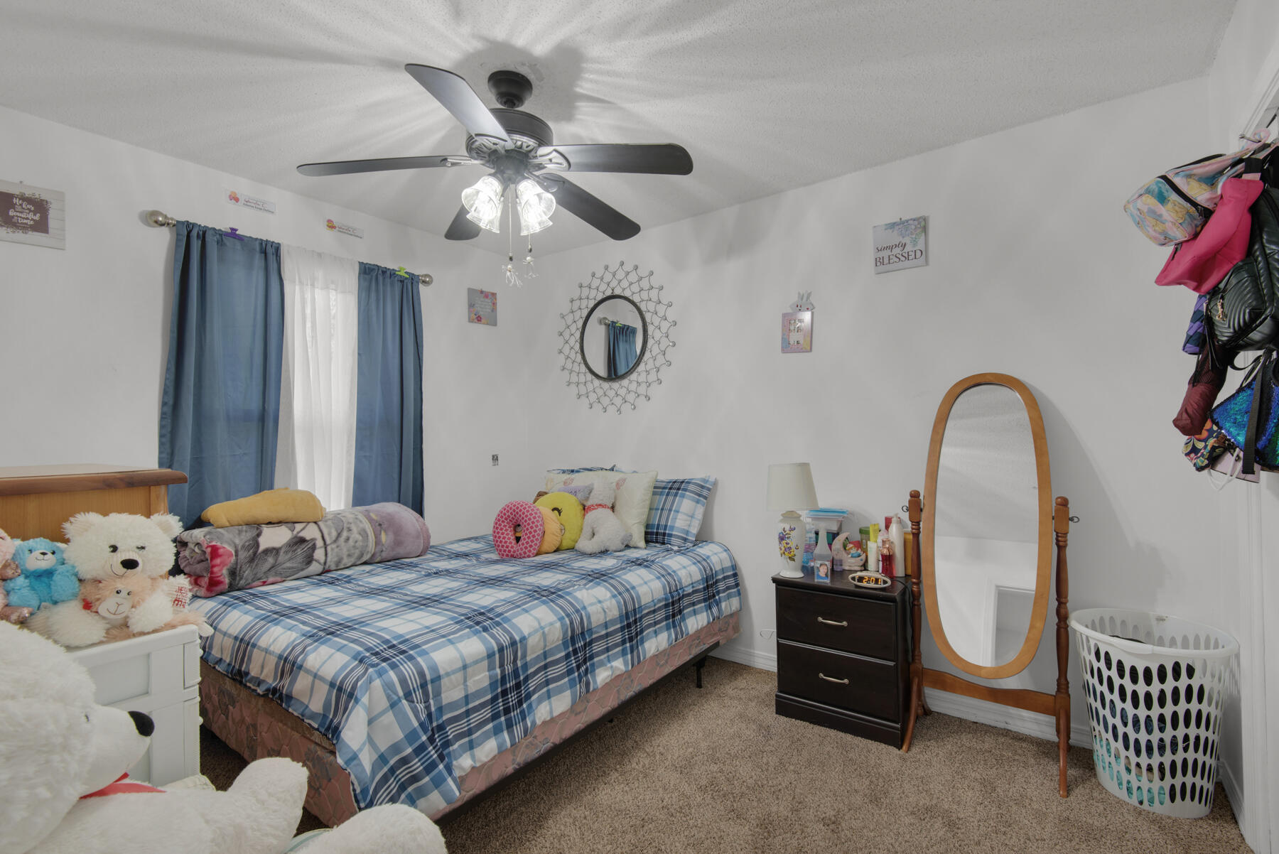 LANDVIEW ESTATES - Residential