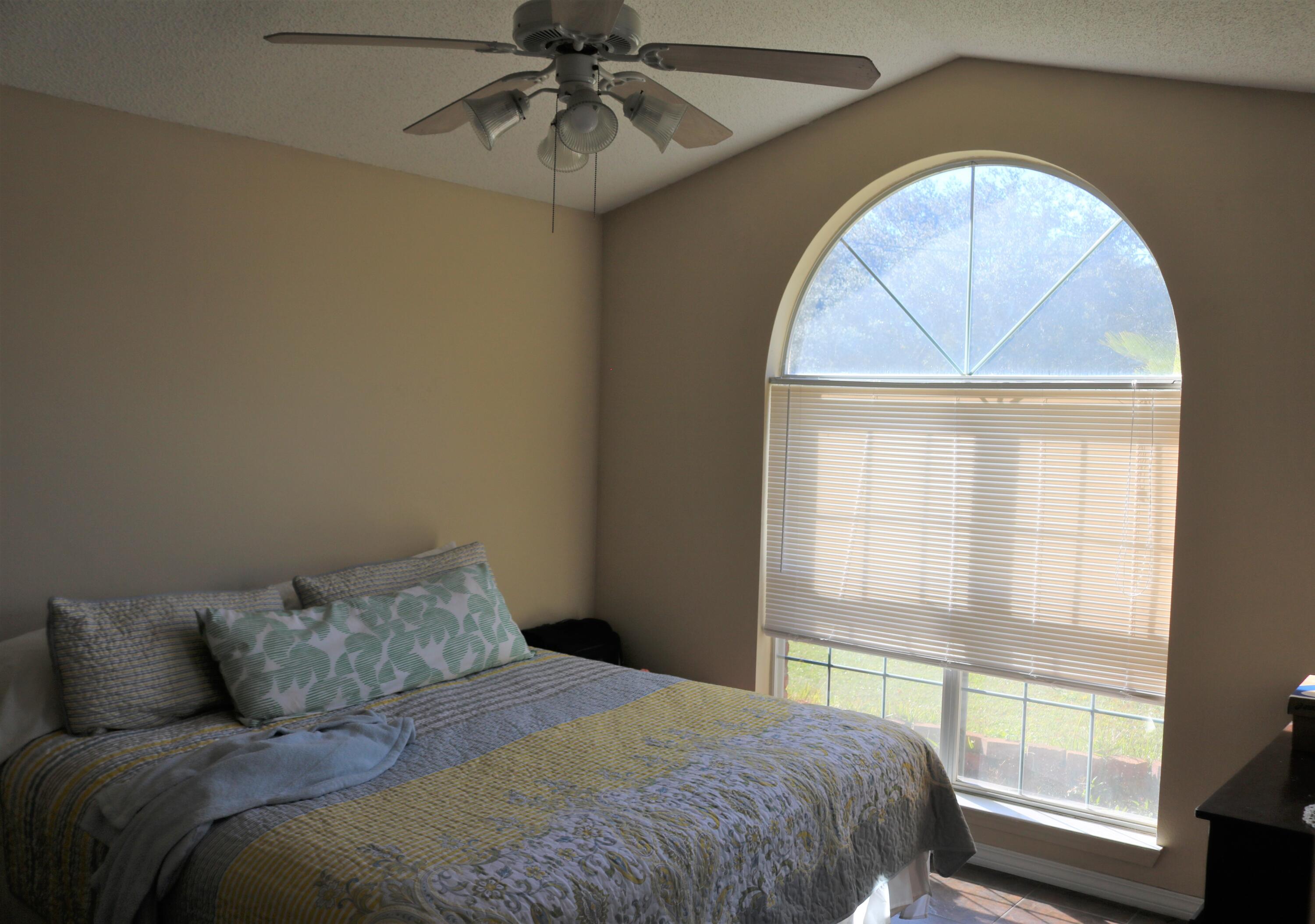 WYNNEHAVEN BEACH ESTATES - Residential