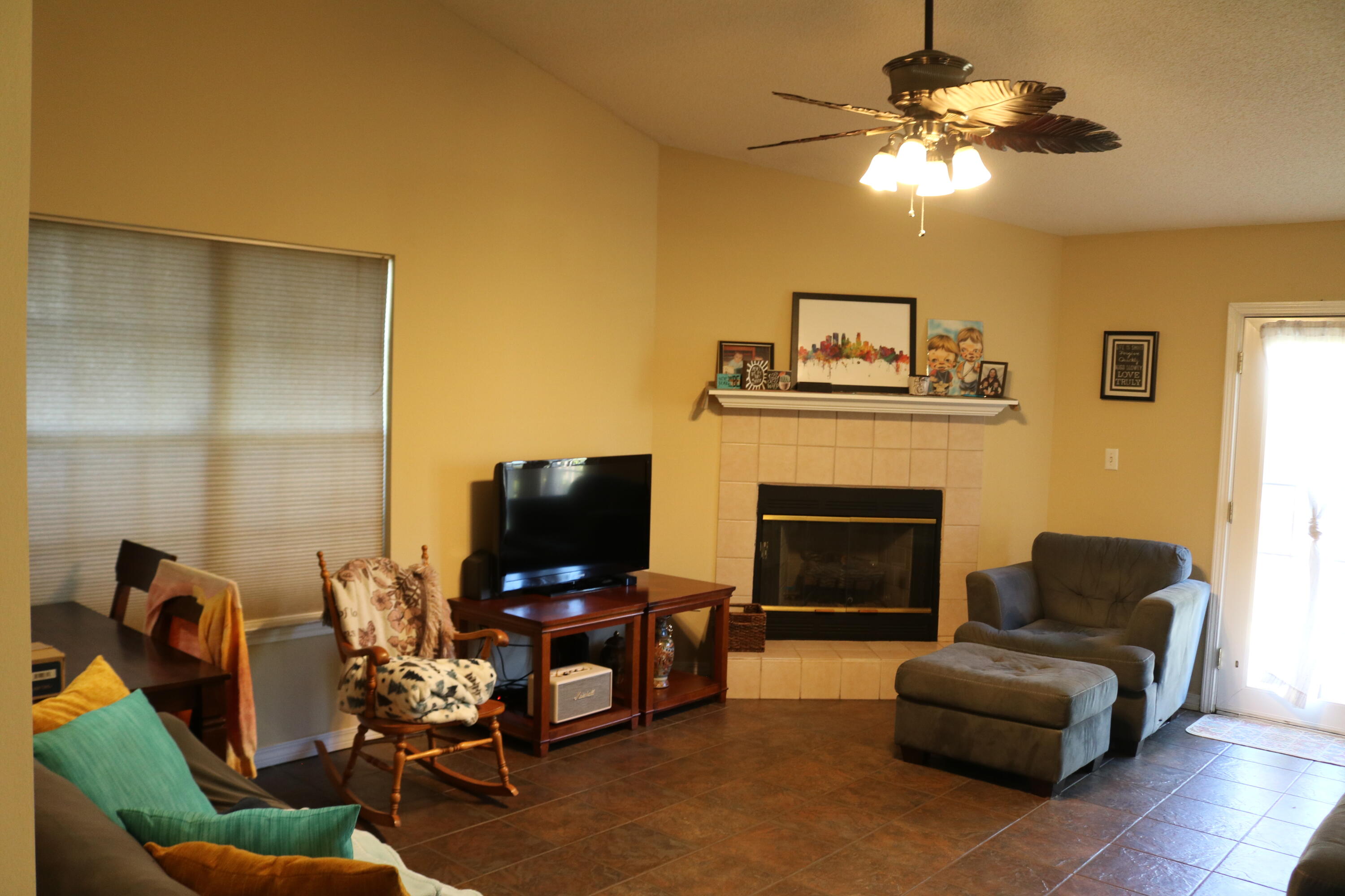 WYNNEHAVEN BEACH ESTATES - Residential