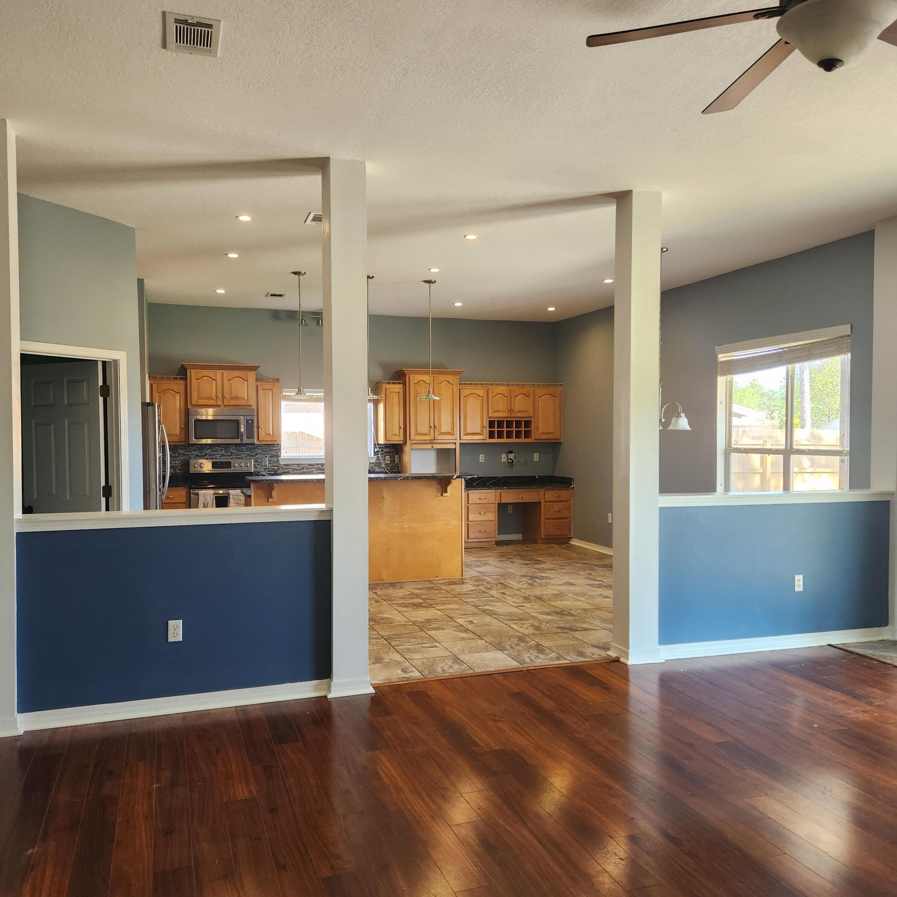 ASHBERRY WOODS - Residential Lease