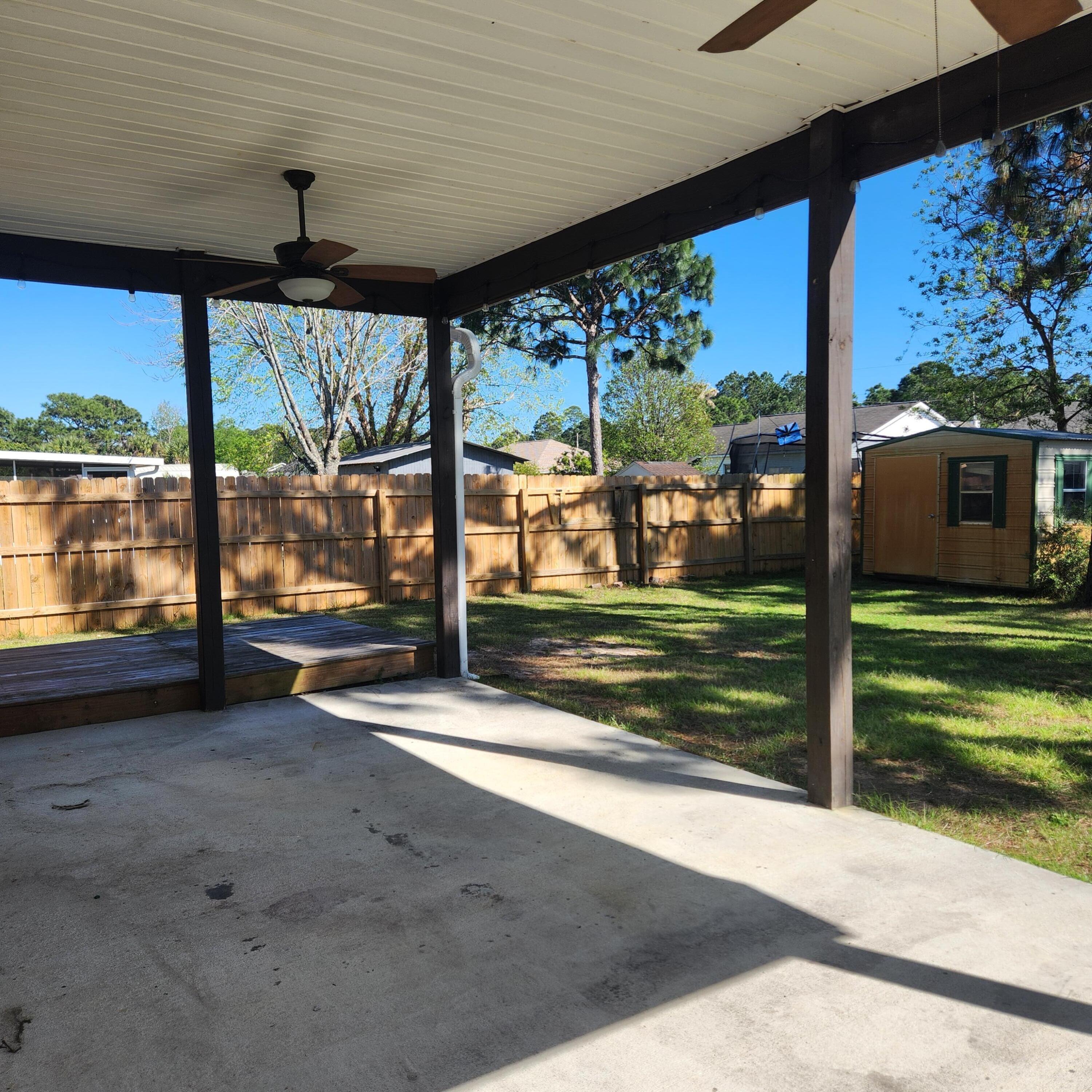 ASHBERRY WOODS - Residential Lease