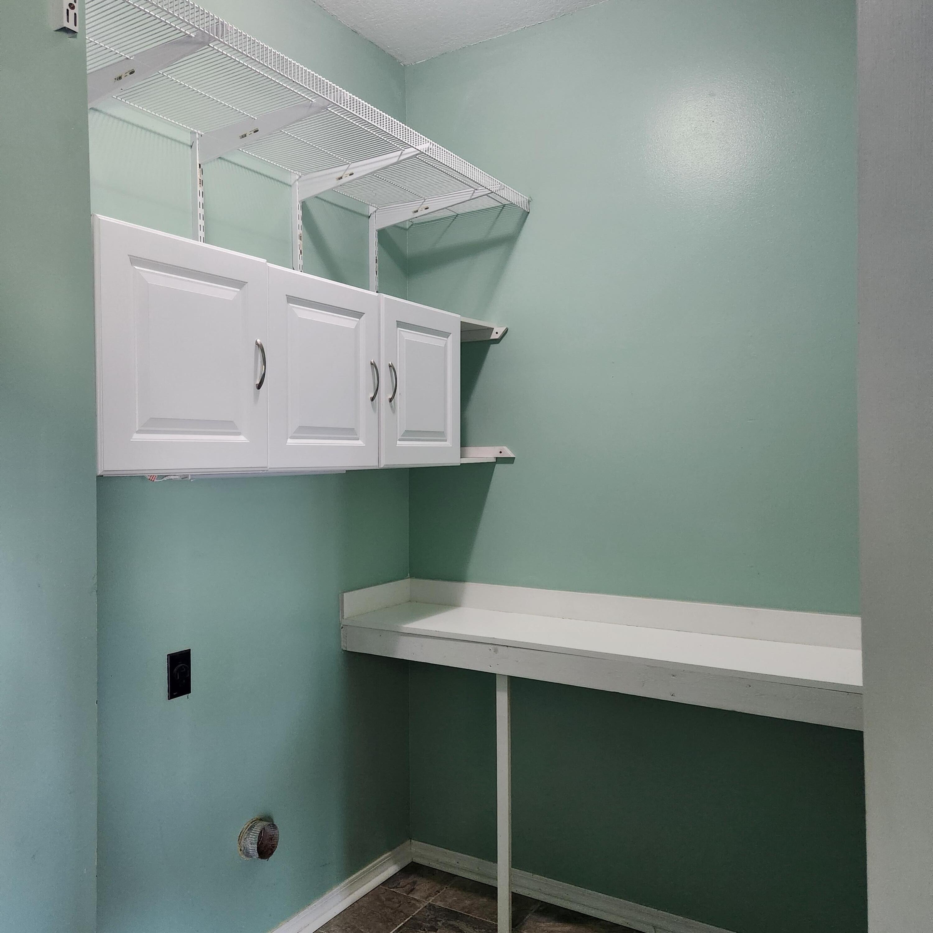 ASHBERRY WOODS - Residential Lease