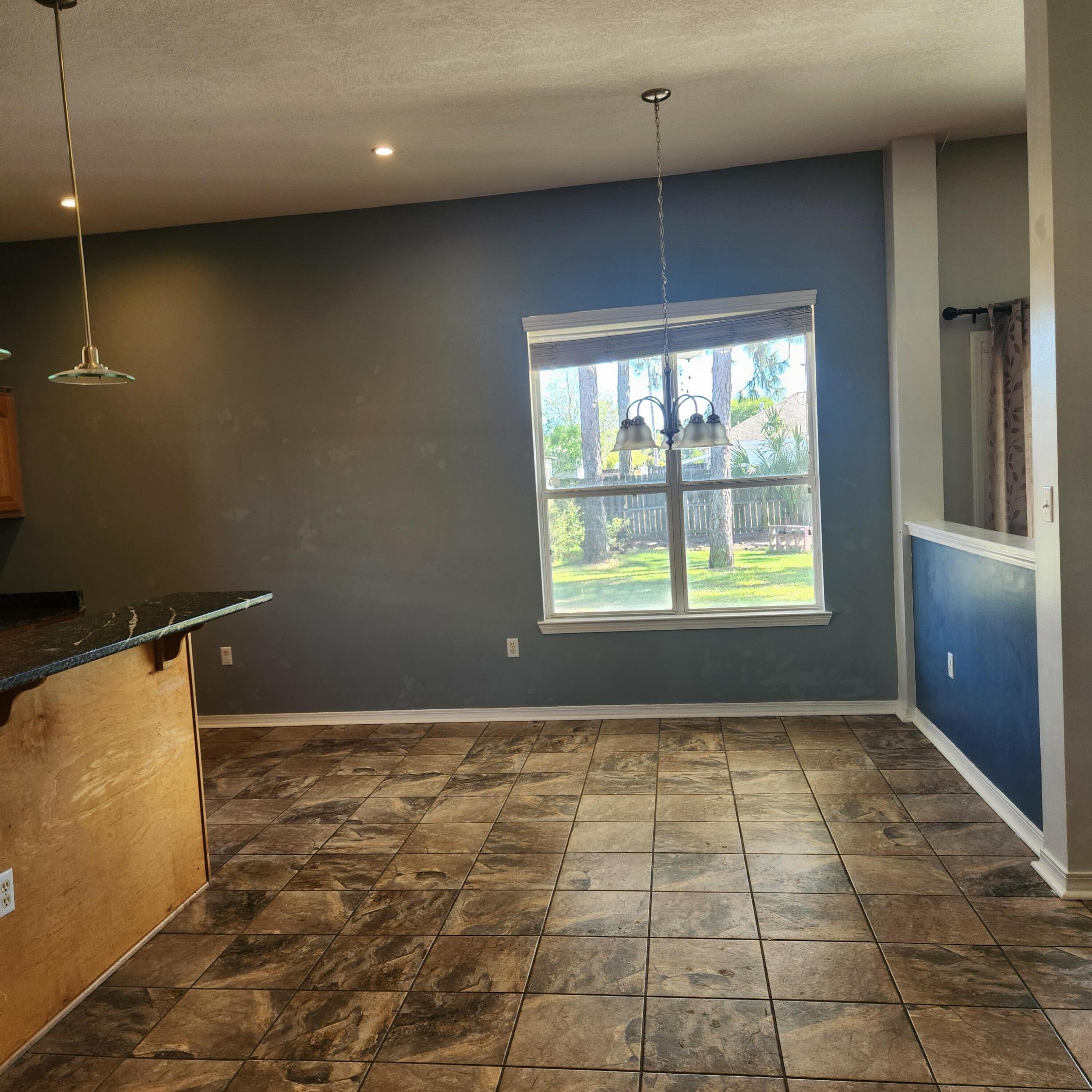 ASHBERRY WOODS - Residential Lease