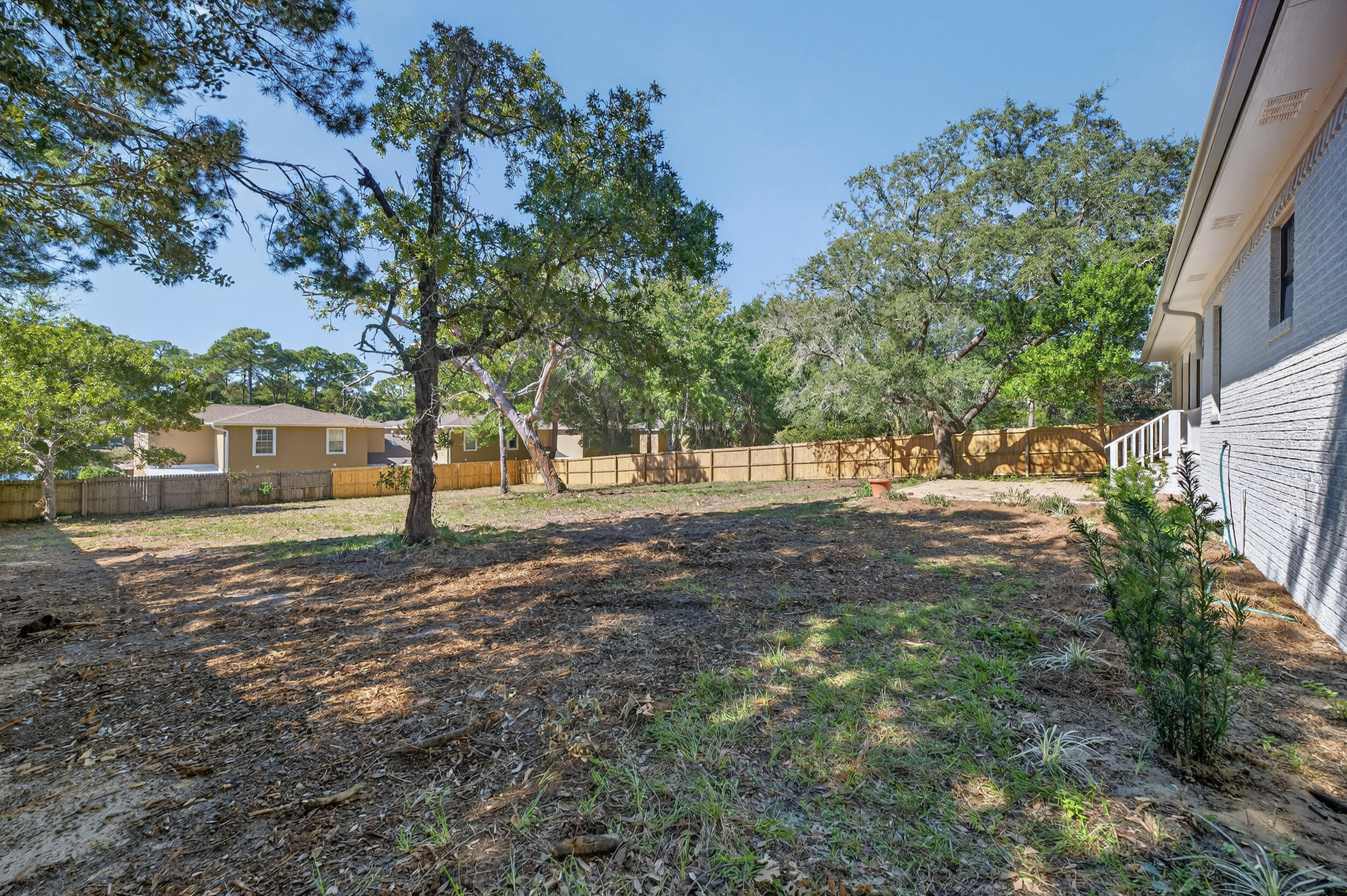 WOODLANDS PH 1 - Residential