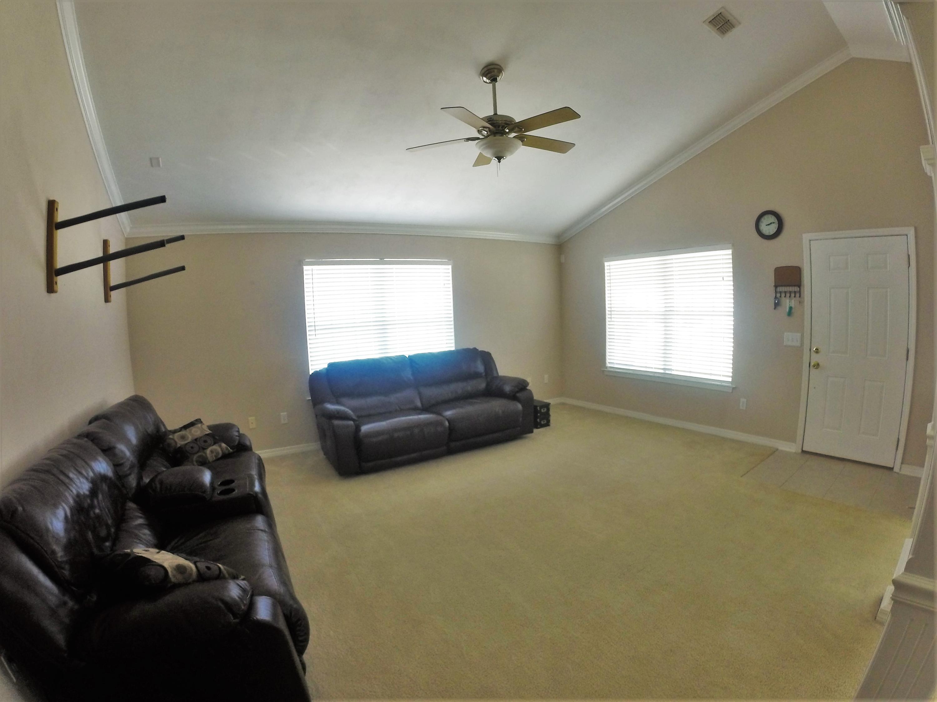 SANTA ROSA TOWN OF - Residential