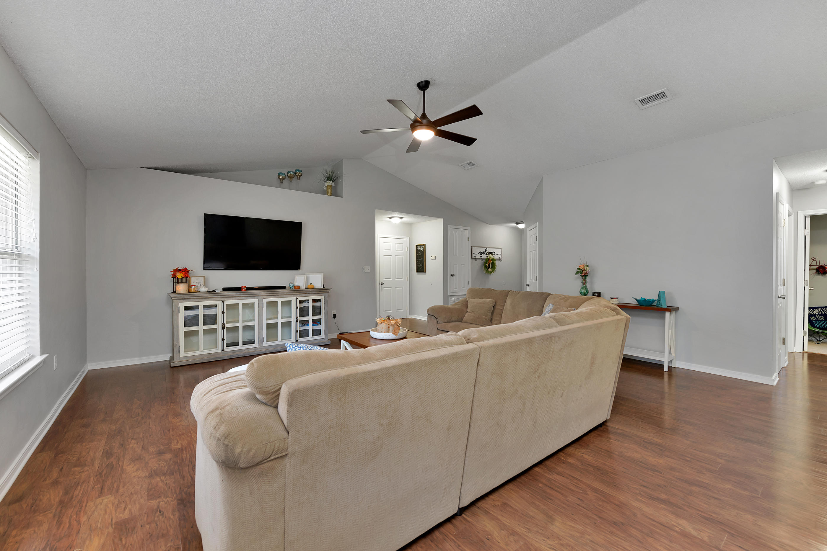 HAMPTON RIDGE ESTATES - Residential