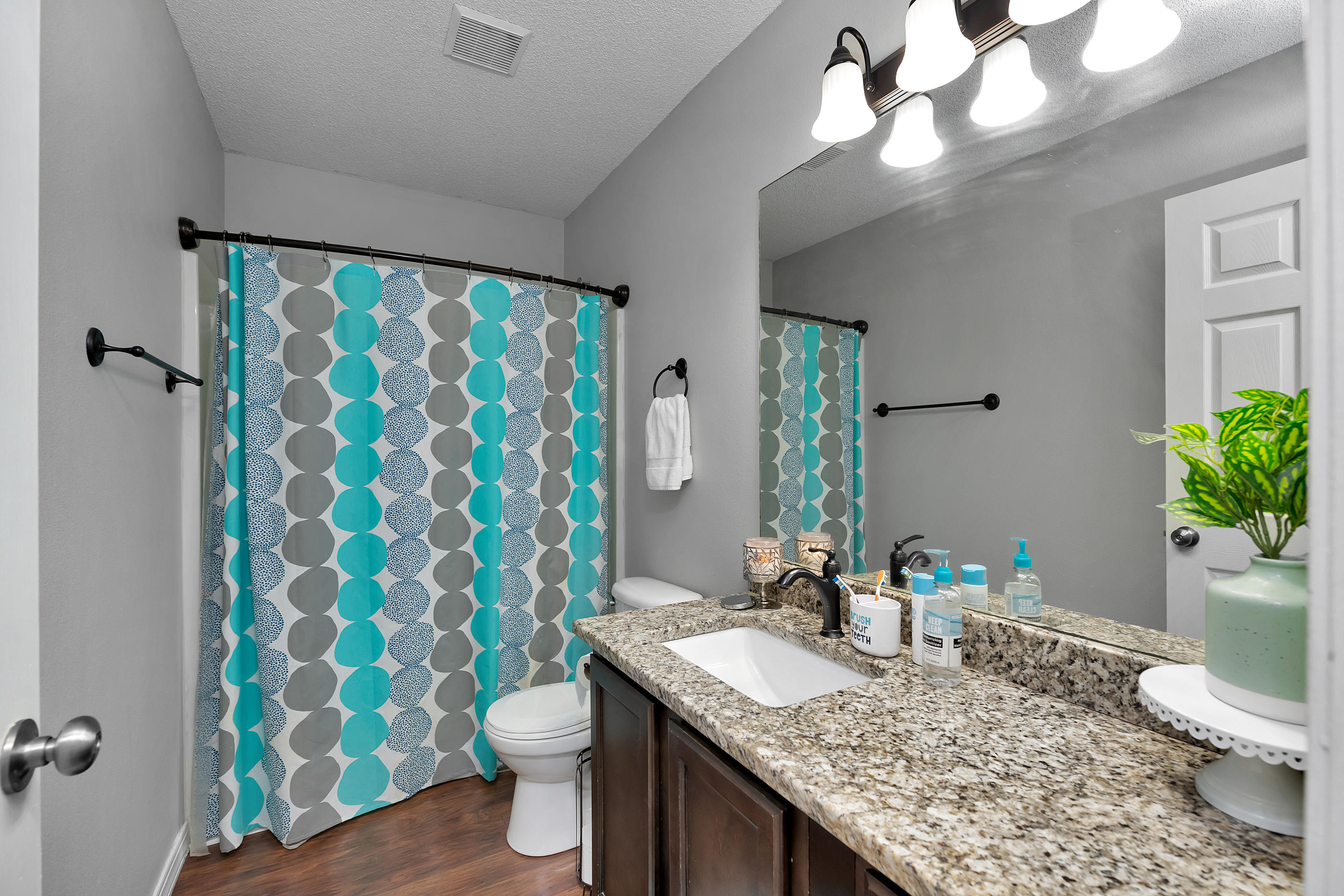HAMPTON RIDGE ESTATES - Residential