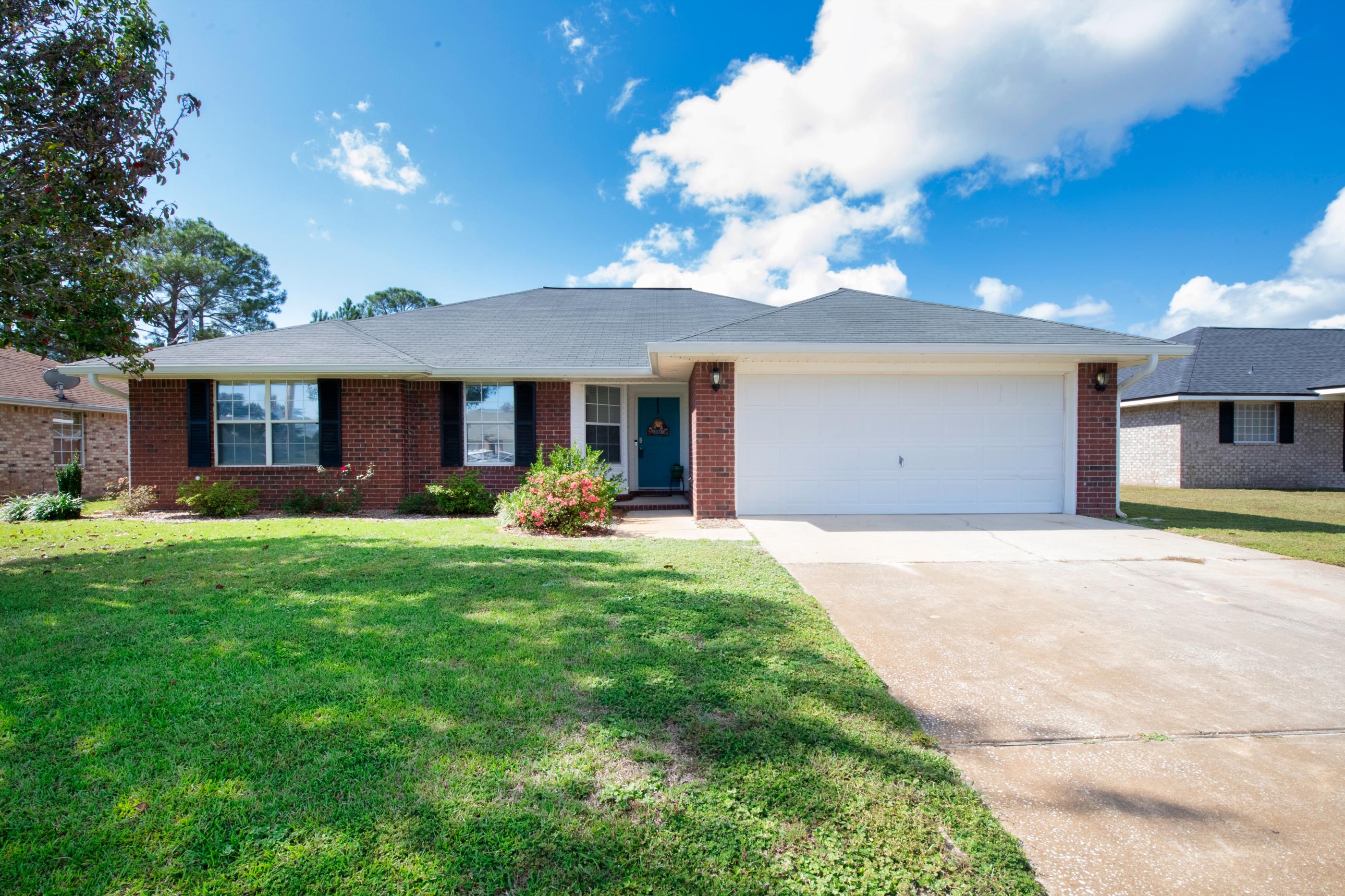 HAMPTON RIDGE ESTATES - Residential