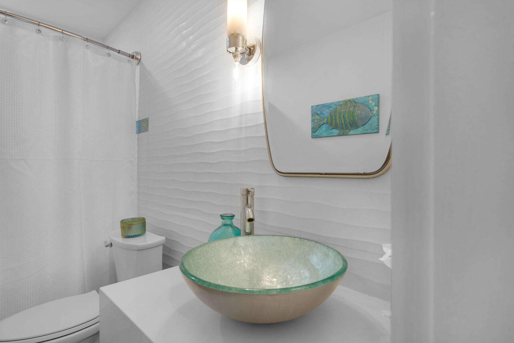 SEASCAPE CONDO GARDEN VILLA PH 3 - Residential