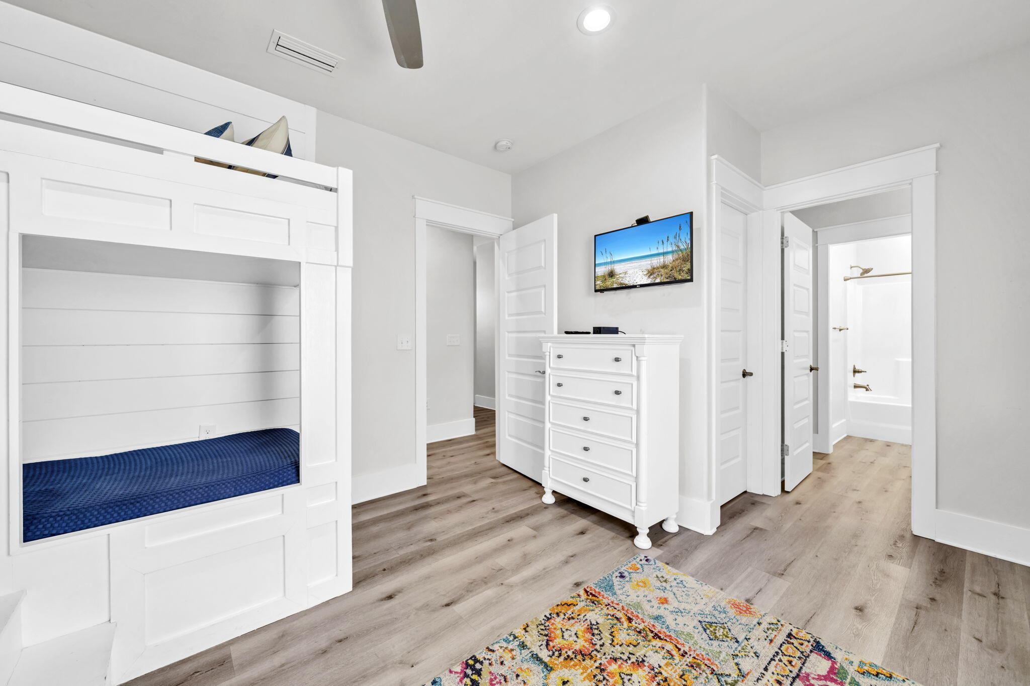 FRANGISTA BEACH 3RD ADDN - Residential