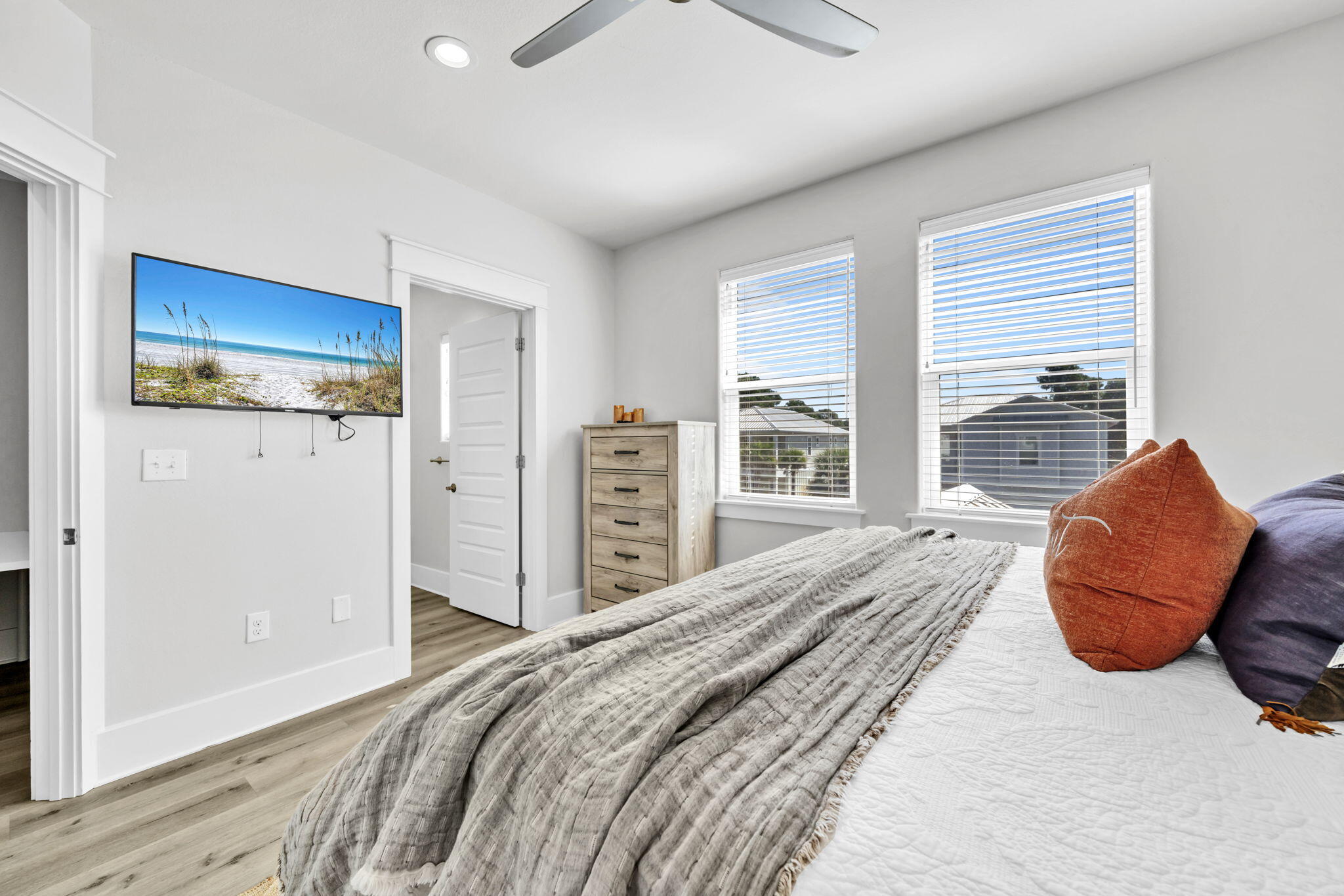 FRANGISTA BEACH 3RD ADDN - Residential