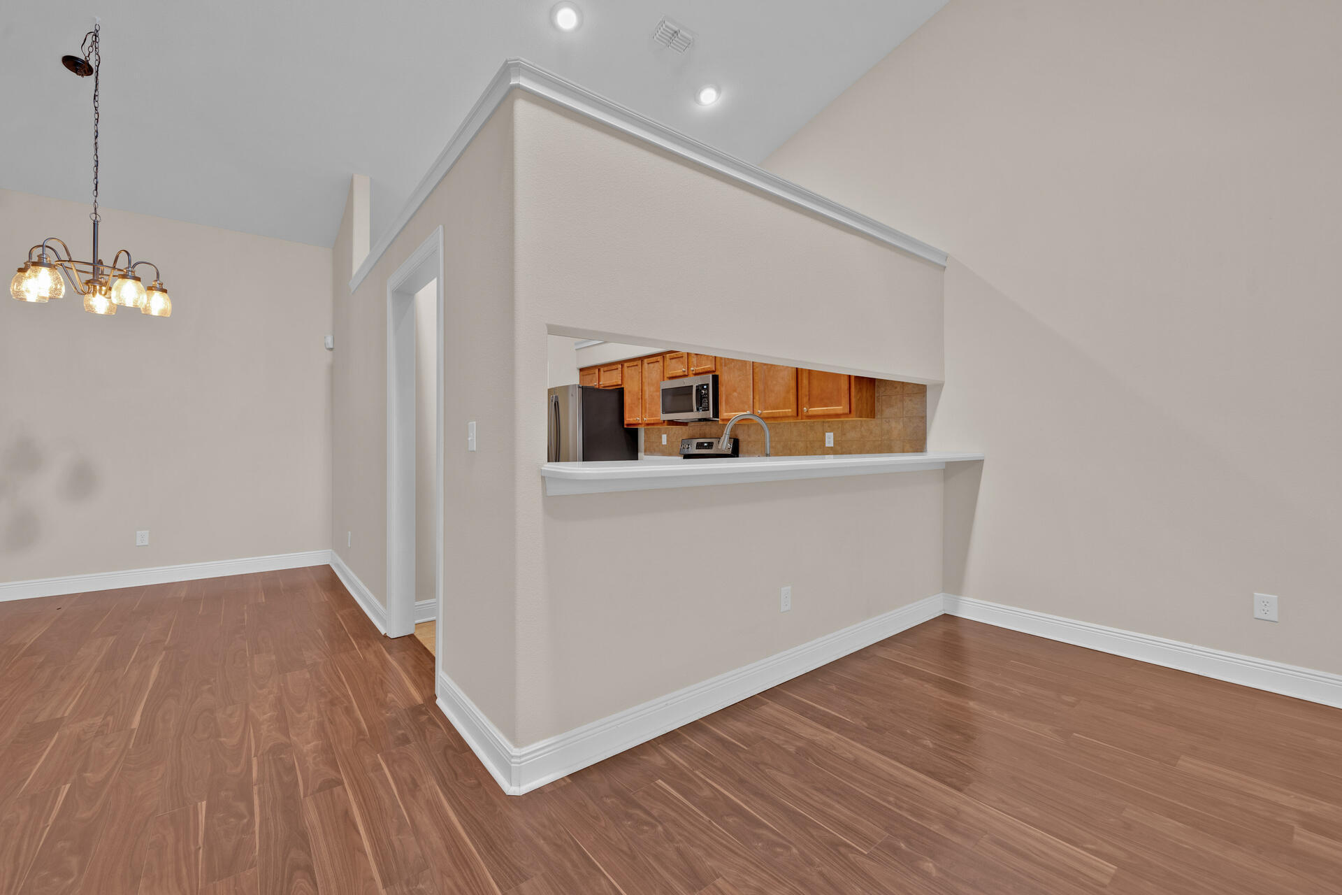 DIAMOND LAKES - Residential