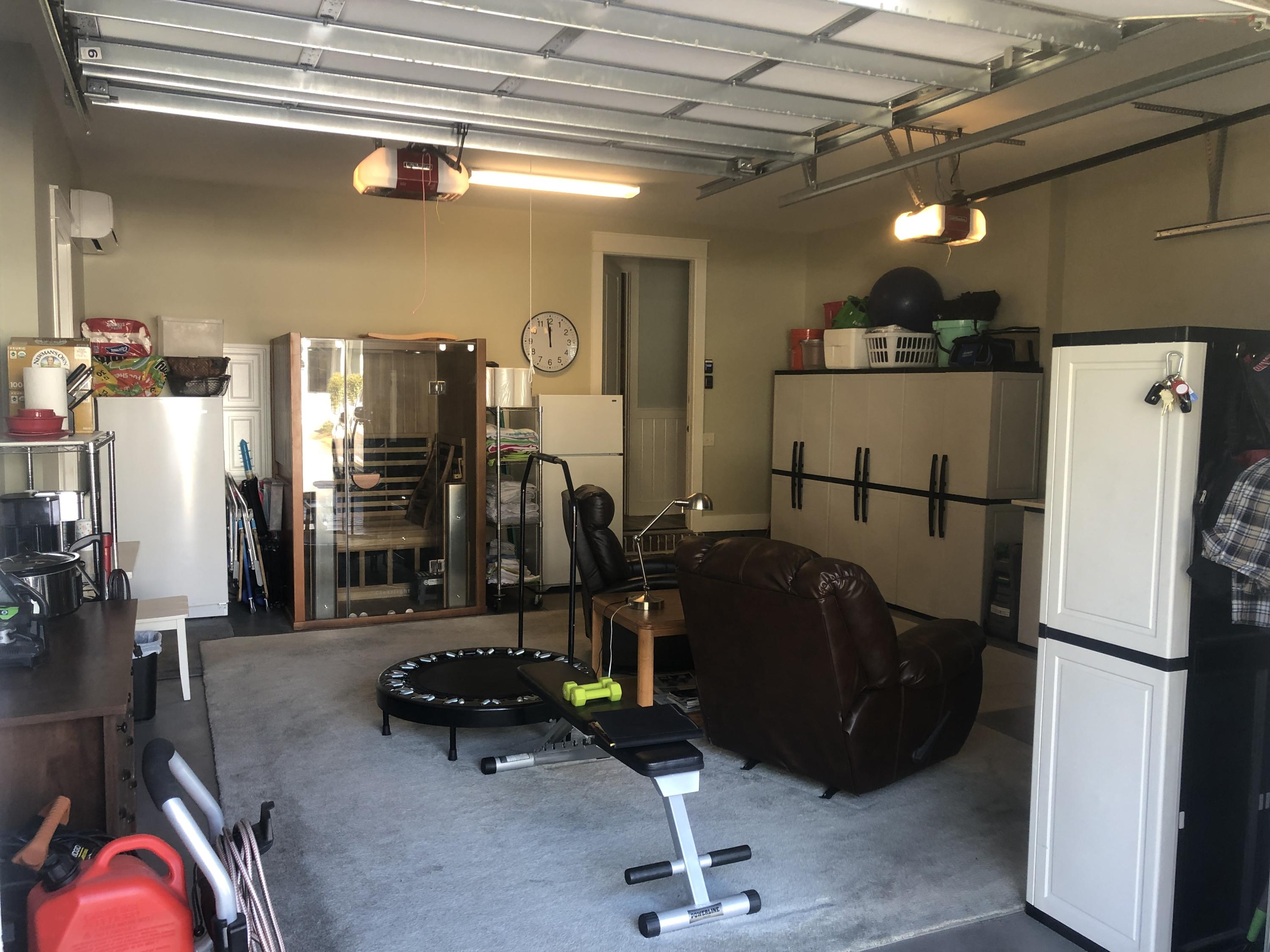 CARSON OAKS - Residential