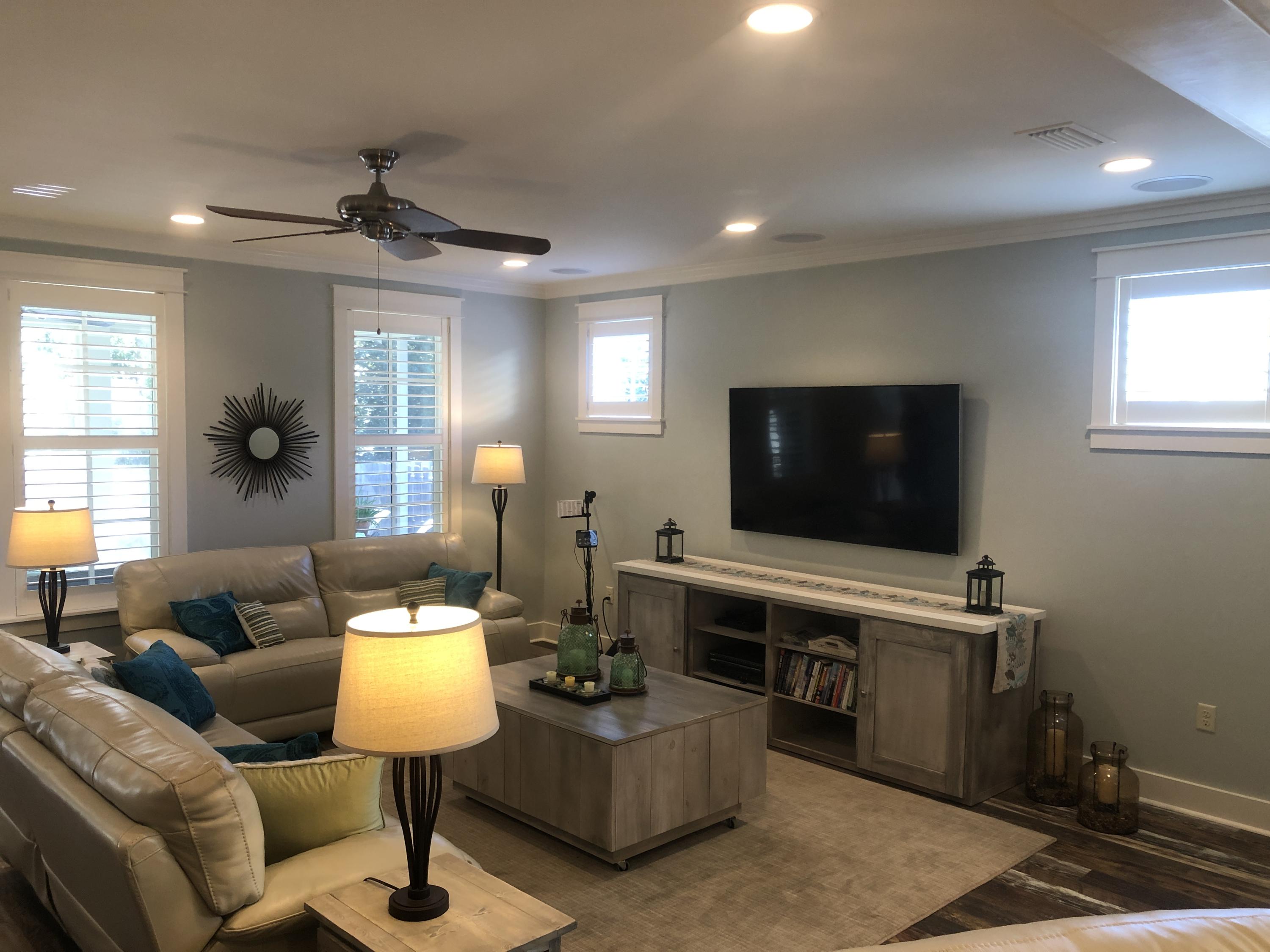 CARSON OAKS - Residential