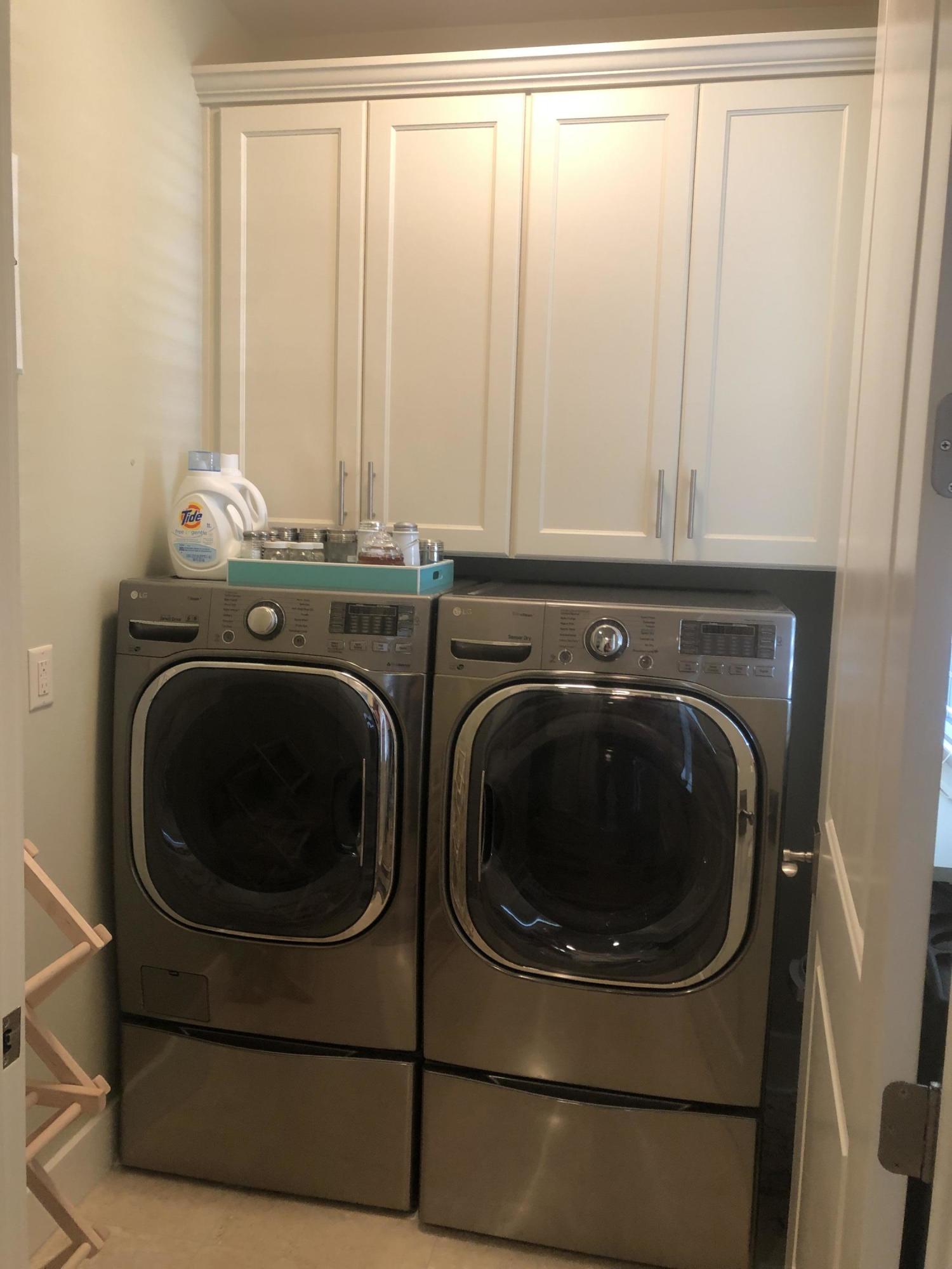 CARSON OAKS - Residential