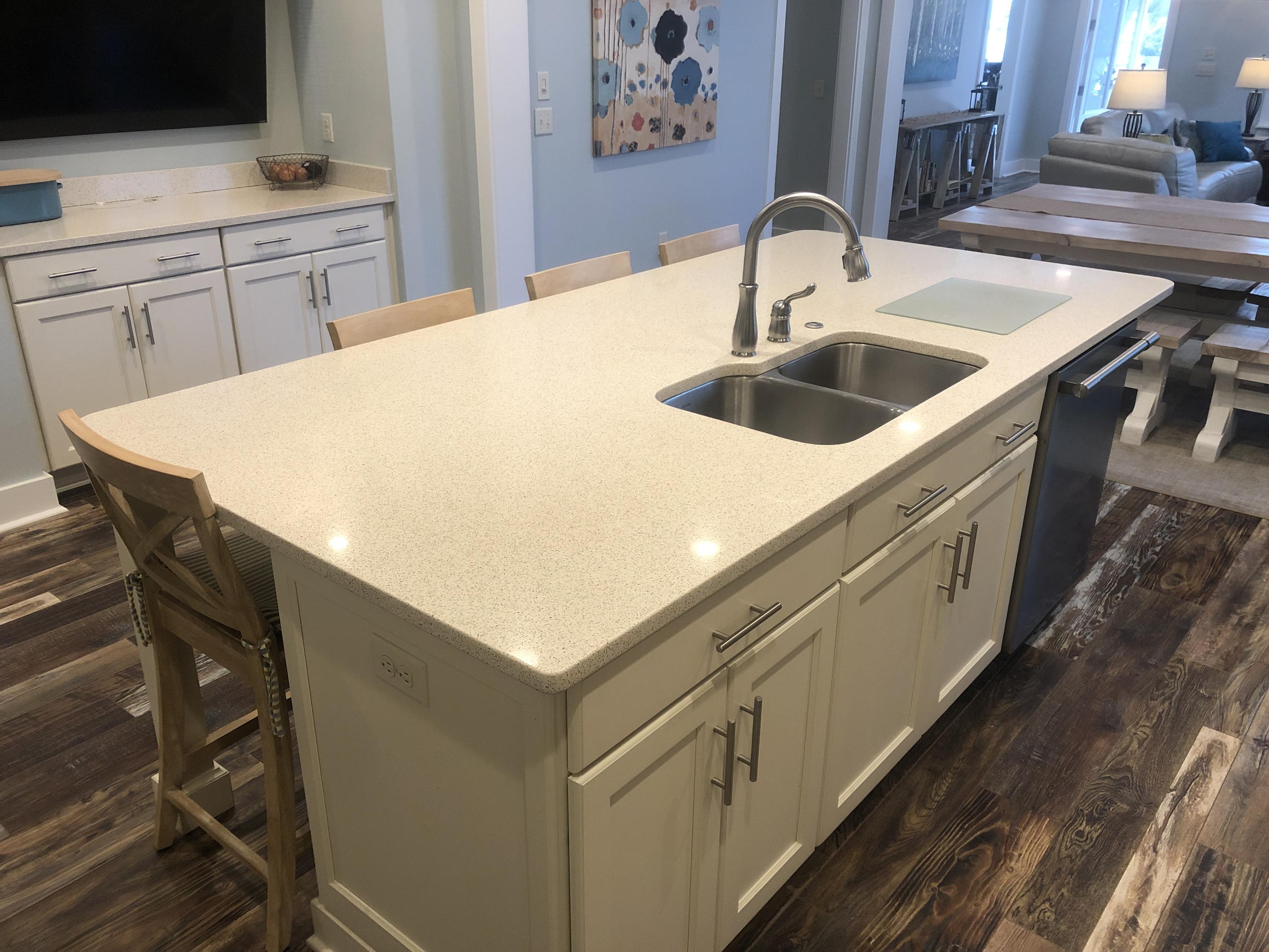 CARSON OAKS - Residential