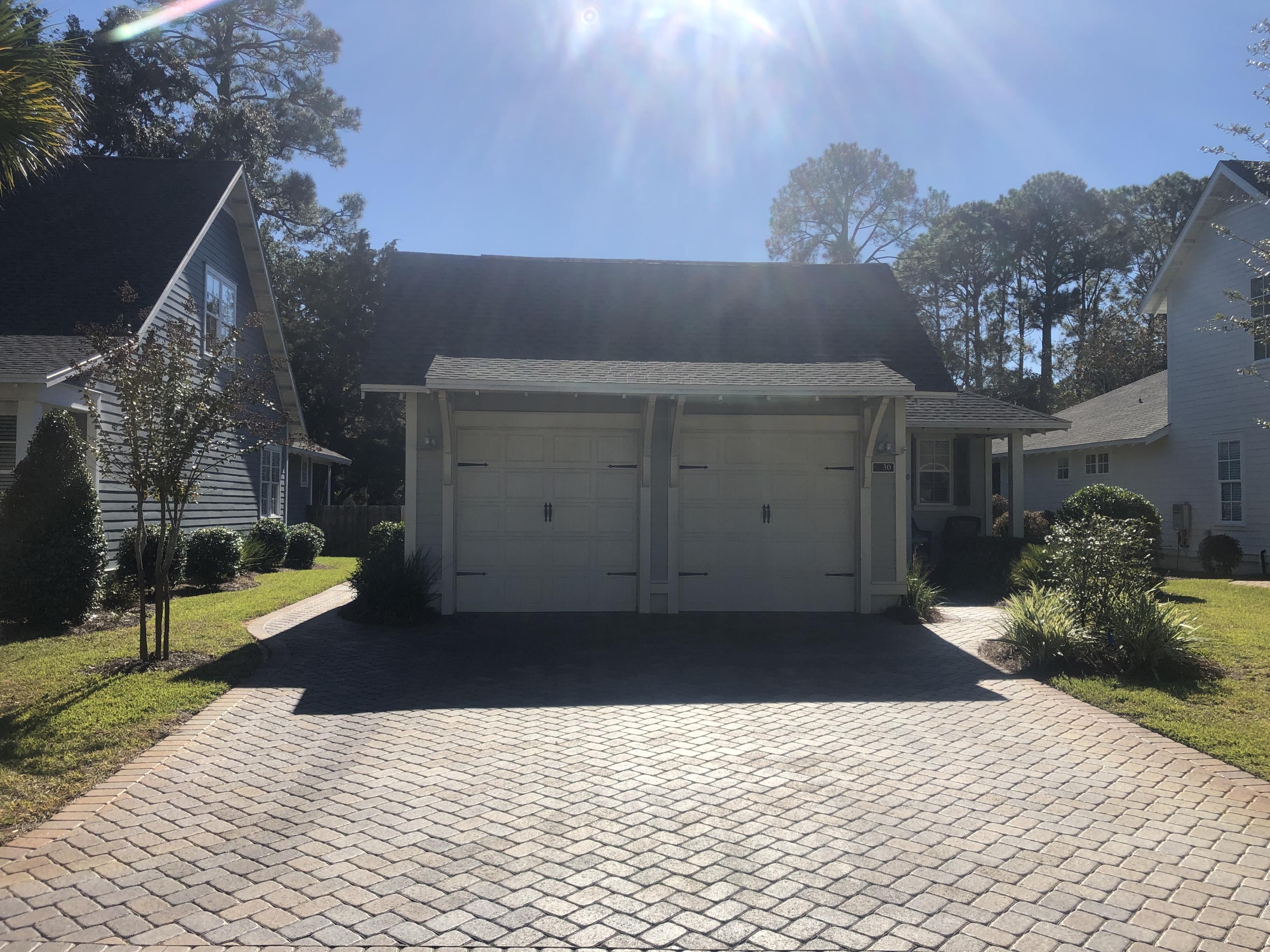 CARSON OAKS - Residential