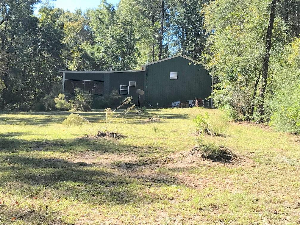 METES & BOUNDS - Land