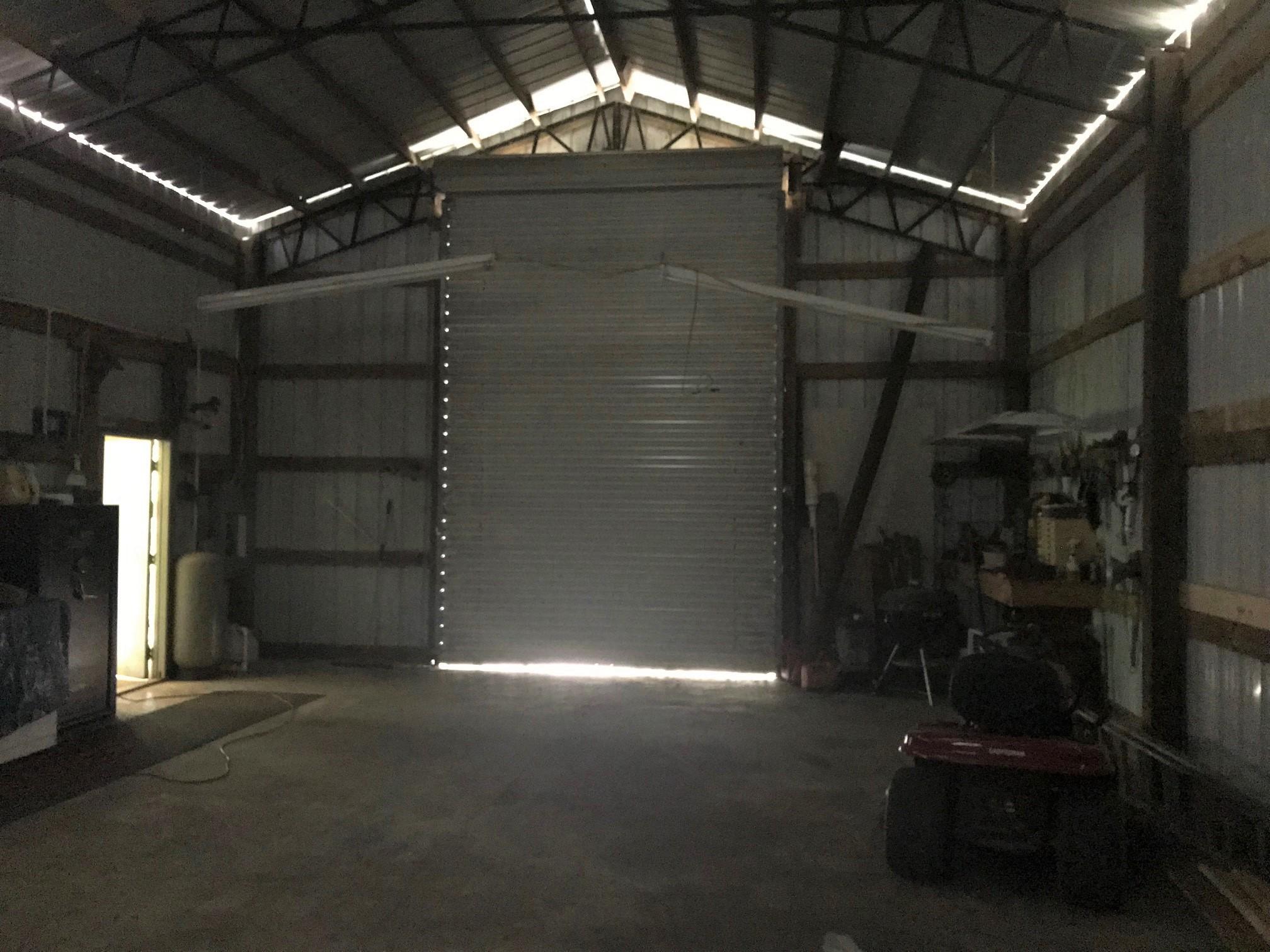 METES & BOUNDS - Land