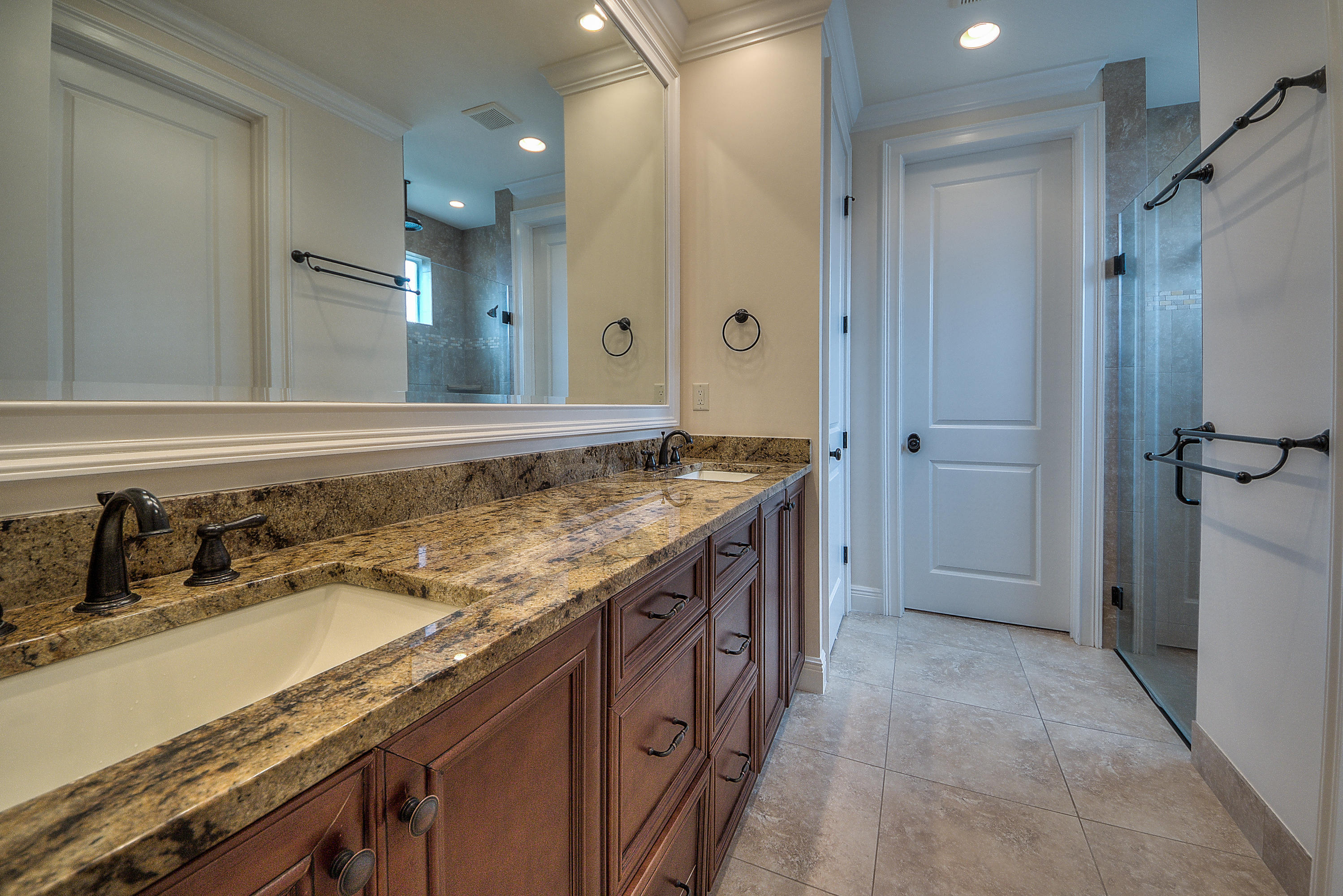 CARSON OAKS - Residential