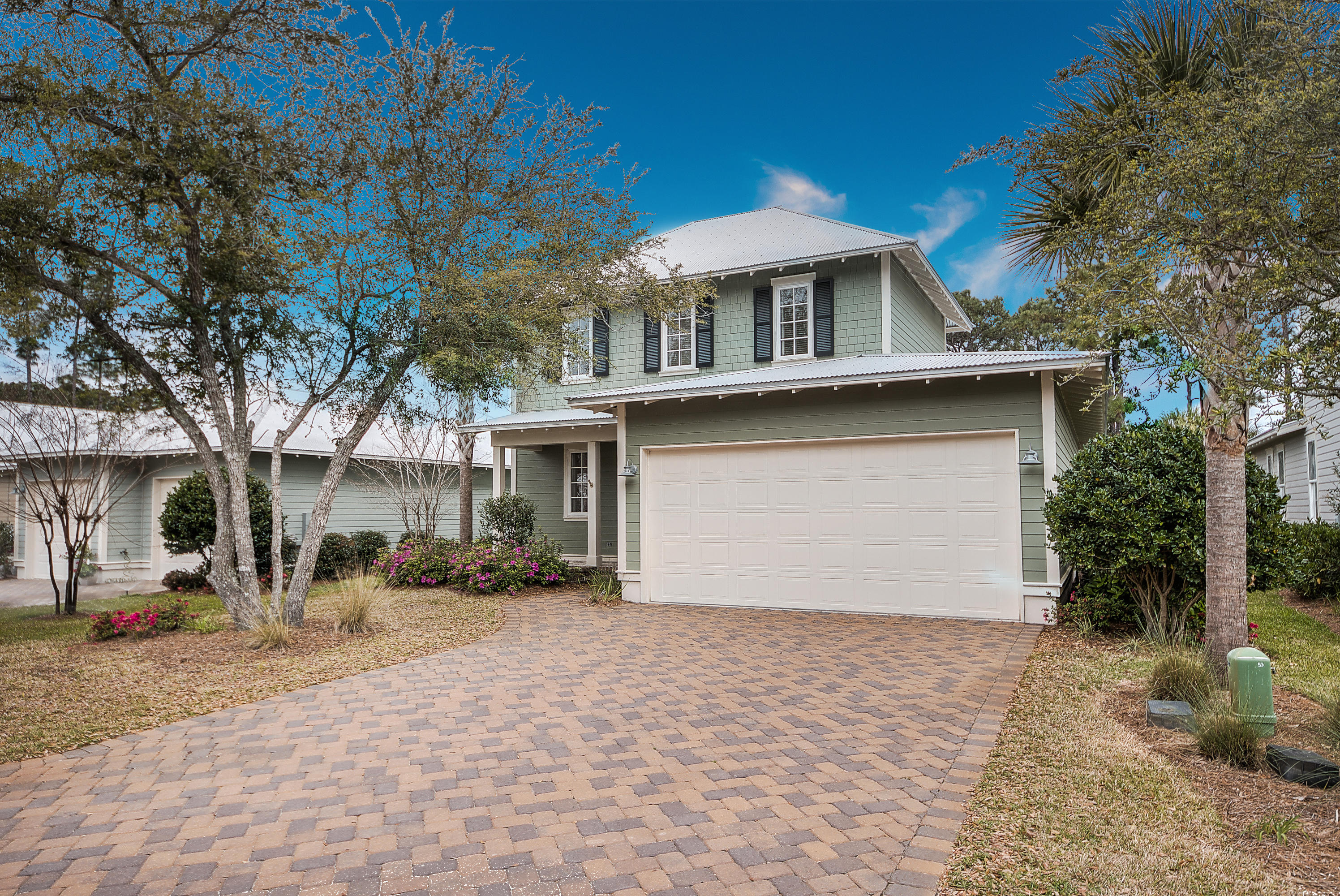 CARSON OAKS - Residential