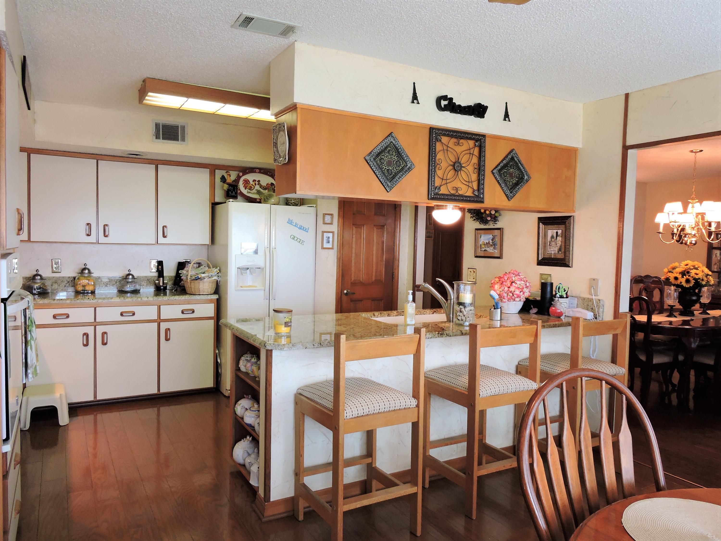 DOLPHIN POINT ESTATES - Residential