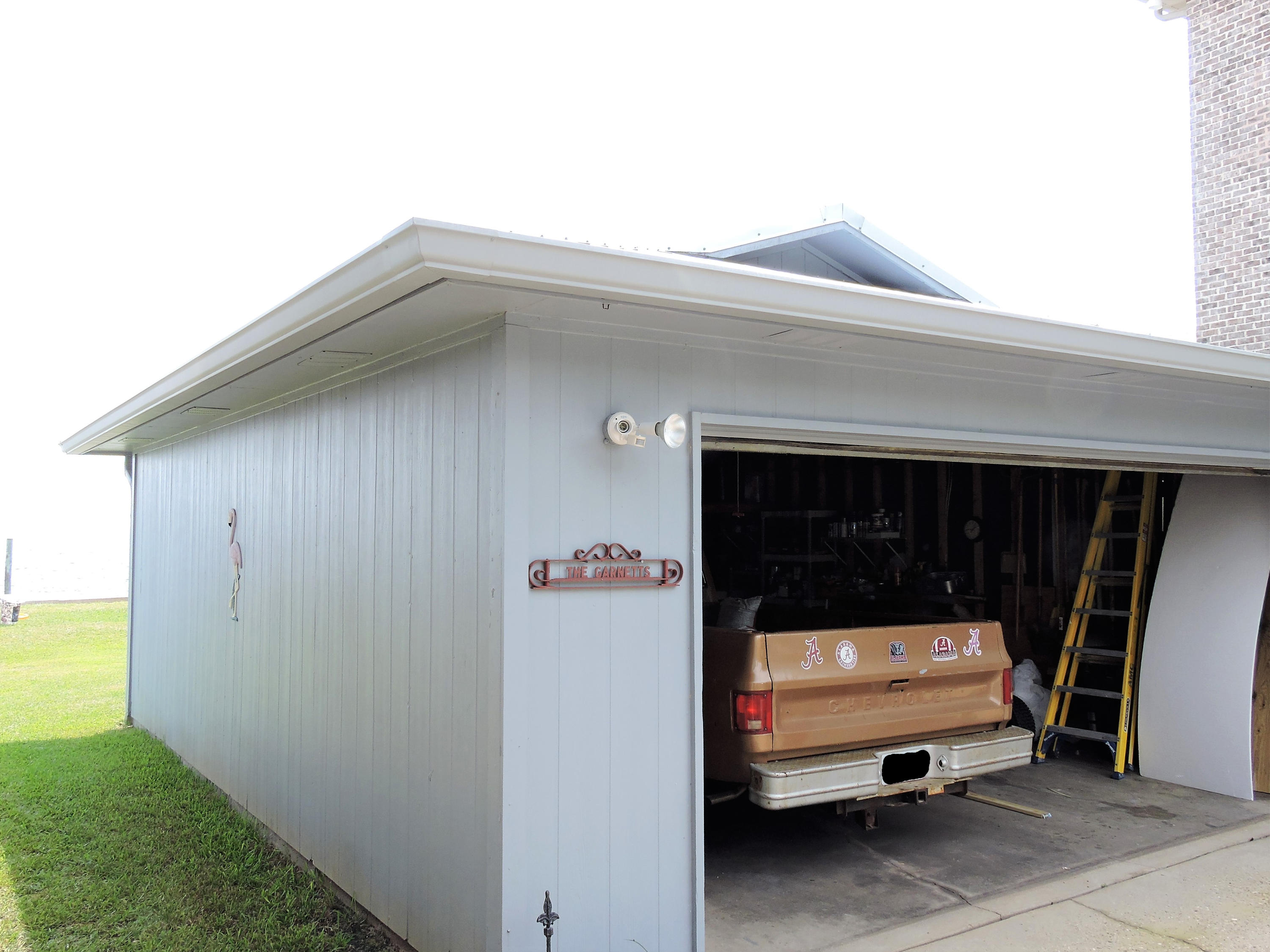 DOLPHIN POINT ESTATES - Residential