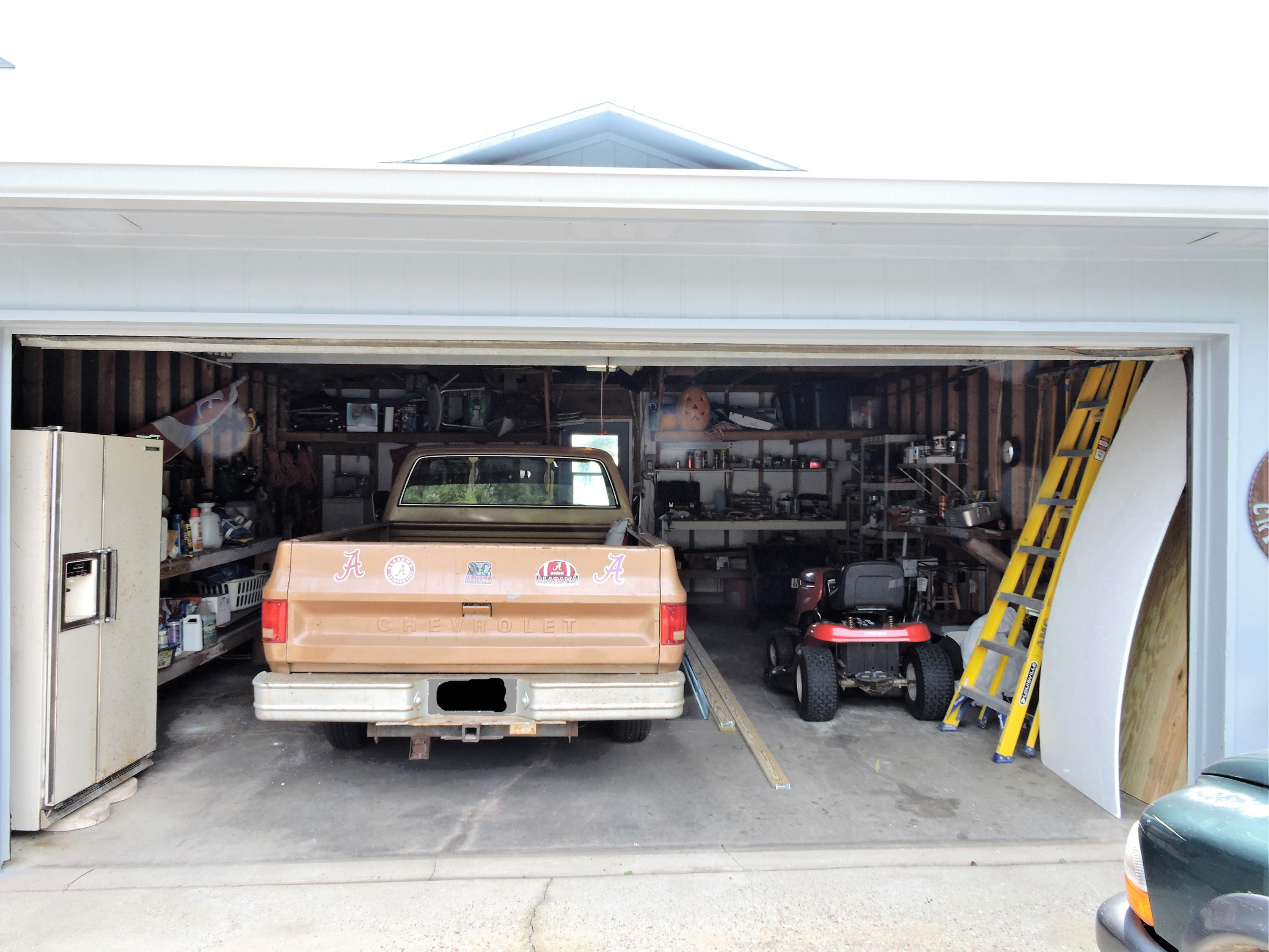 DOLPHIN POINT ESTATES - Residential