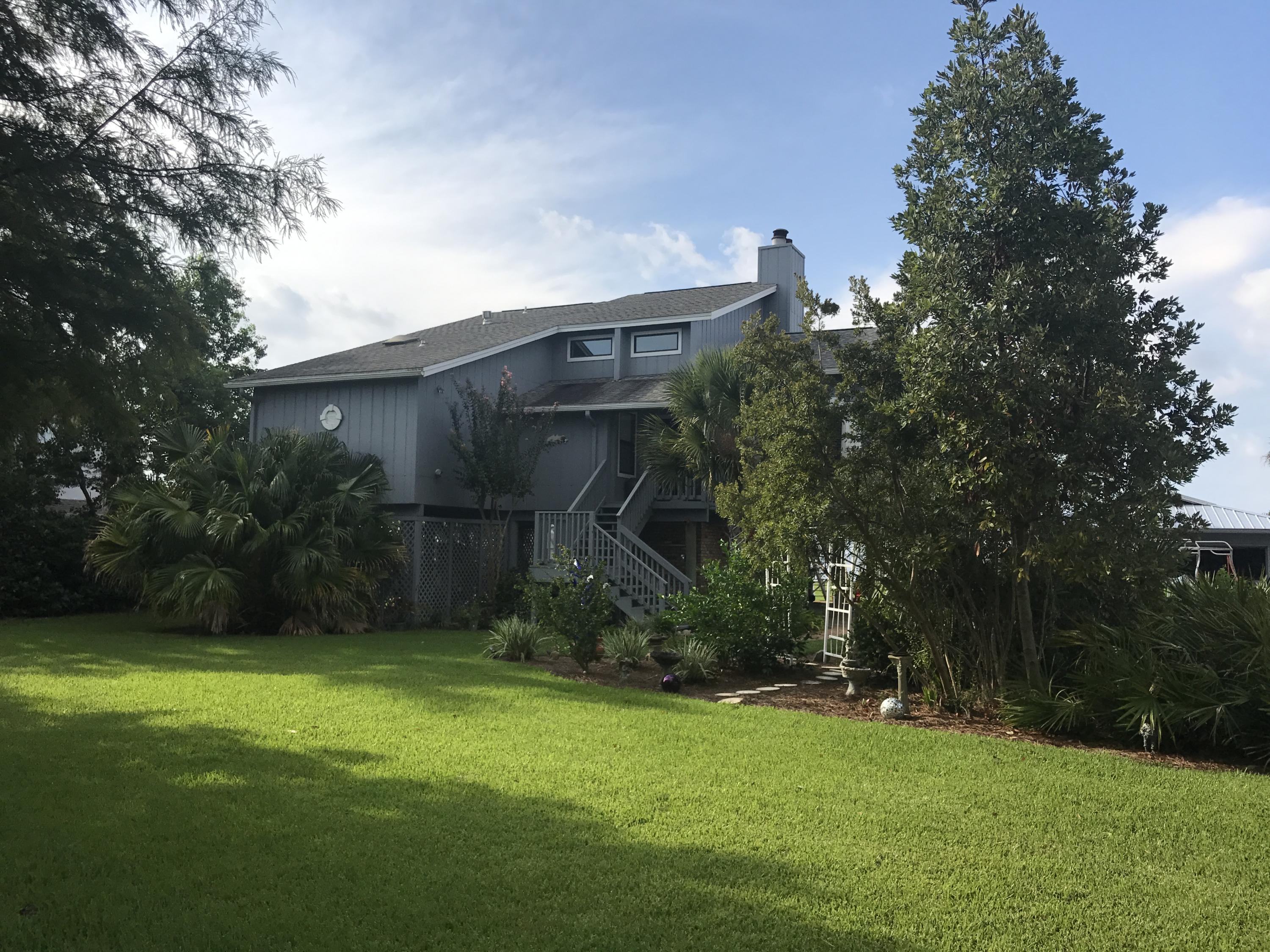 DOLPHIN POINT ESTATES - Residential