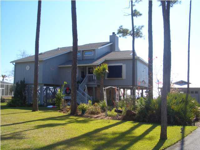 DOLPHIN POINT ESTATES - Residential