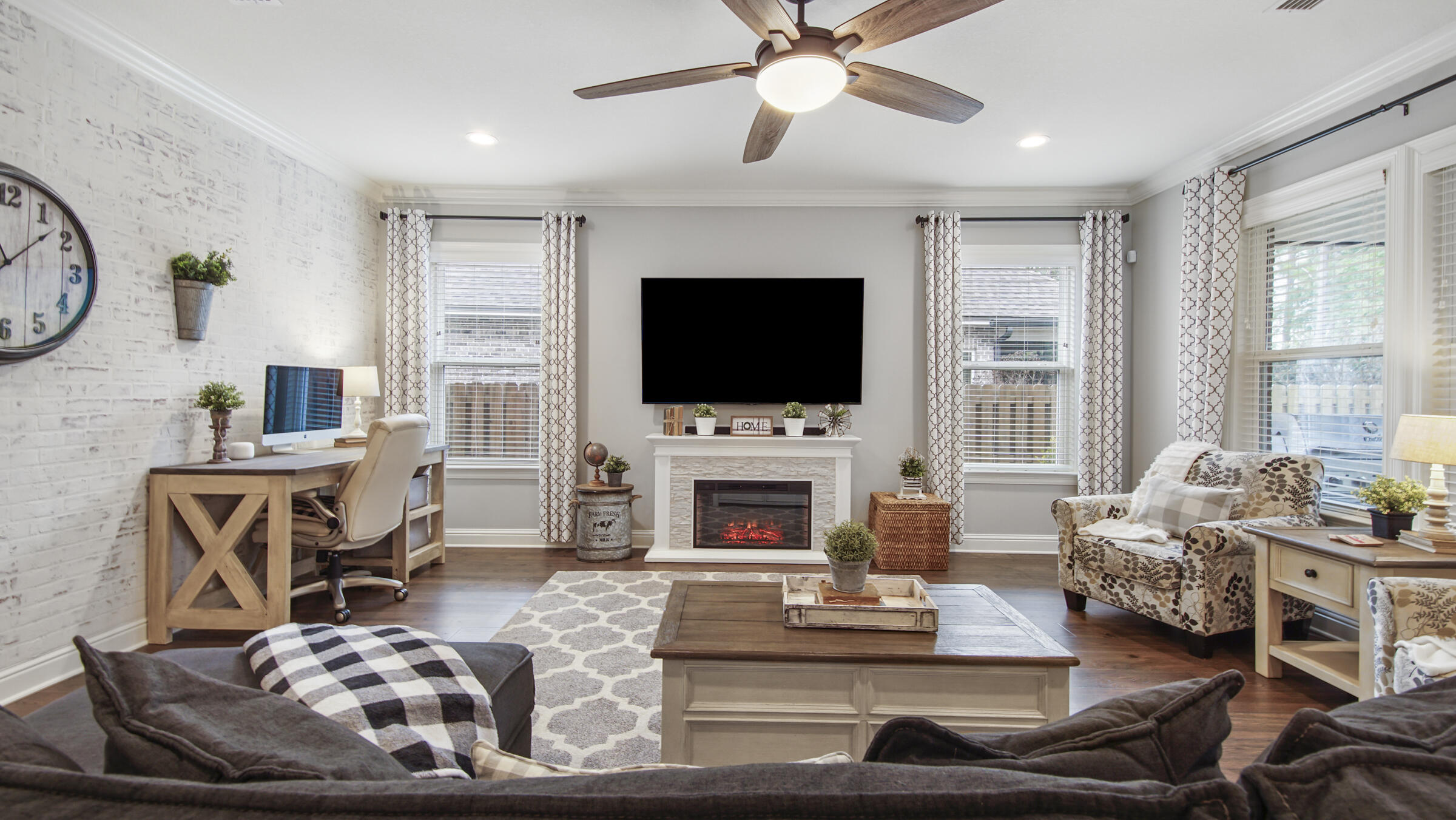 Hammock Bay - Residential