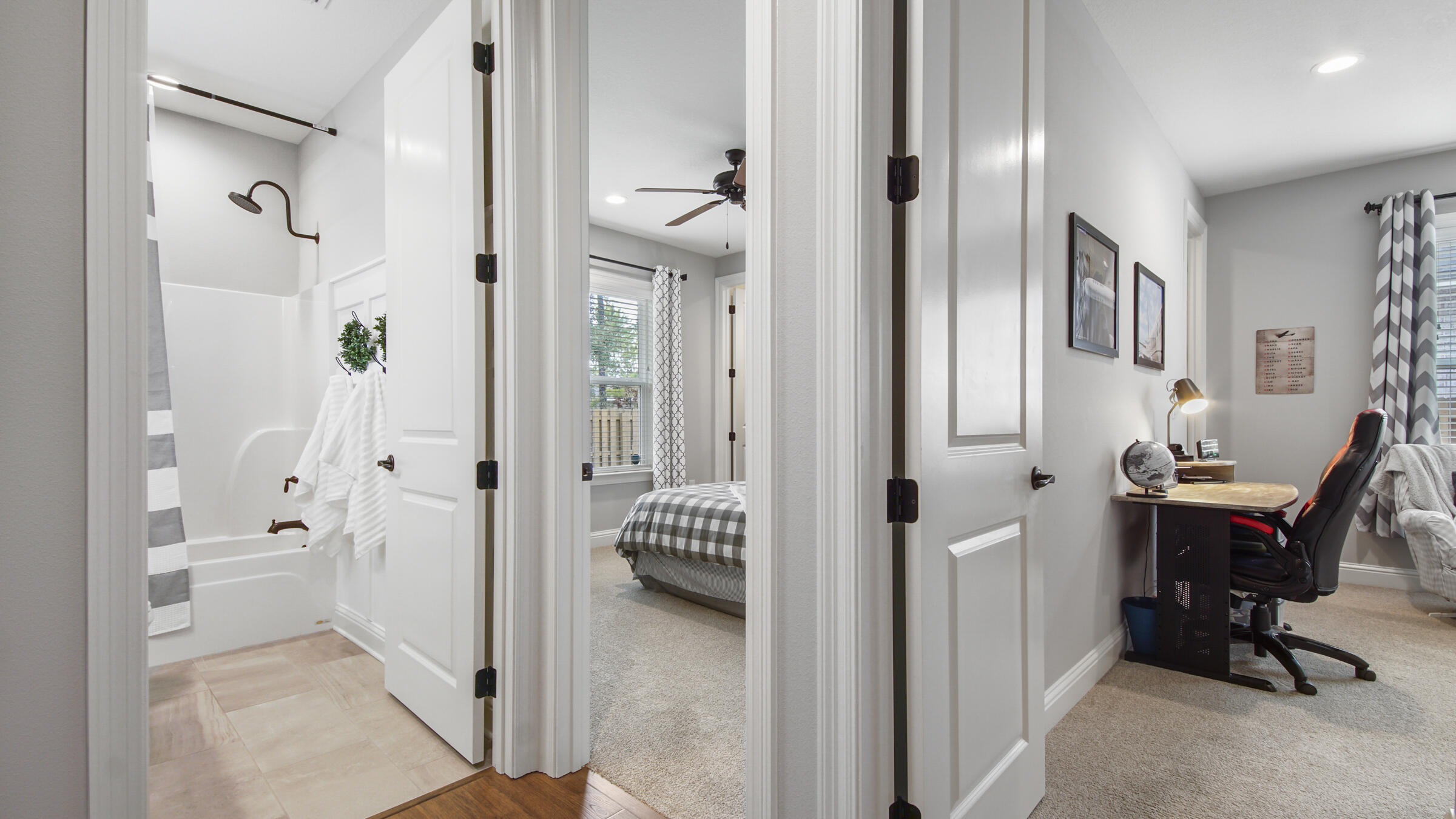 Hammock Bay - Residential