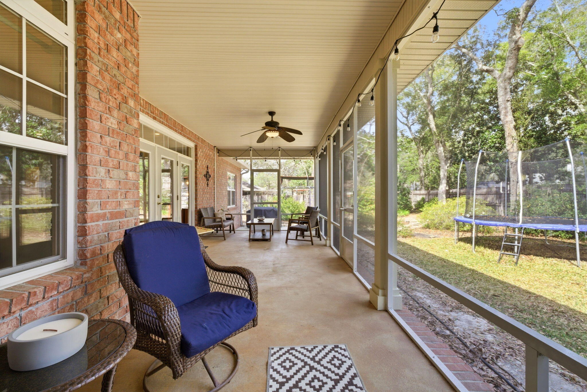 ROBLEDAL ESTATES UNIT 3 - Residential