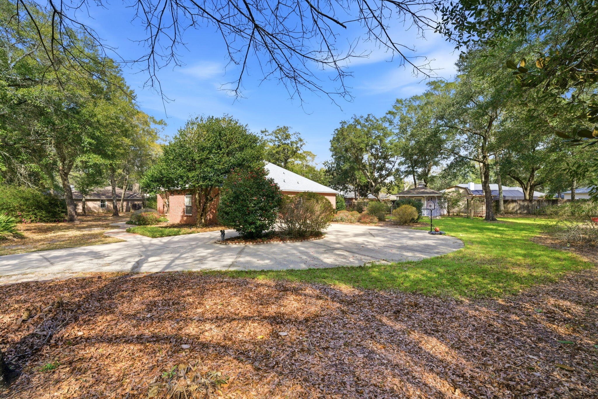 ROBLEDAL ESTATES UNIT 3 - Residential