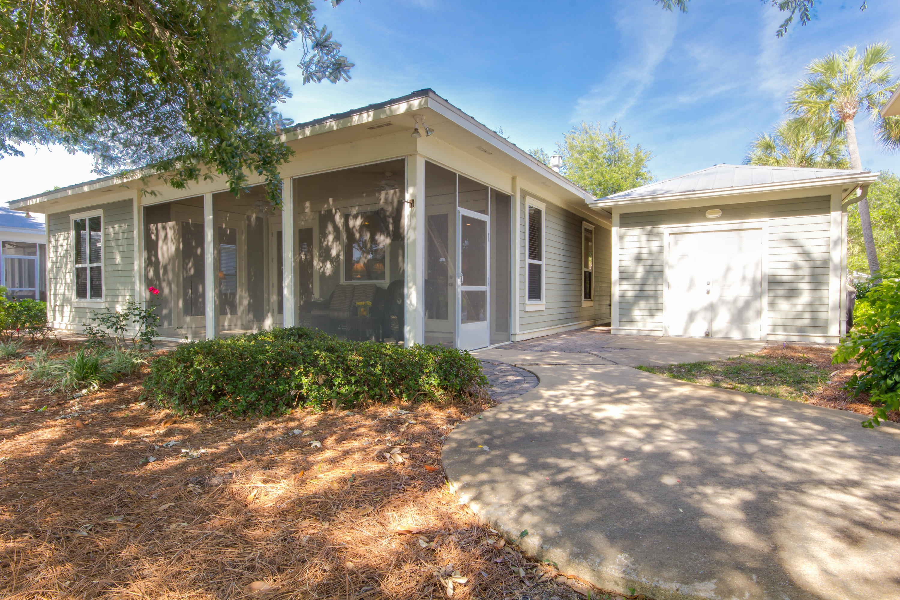 CRYSTAL LAKE AT SANDESTIN - Residential