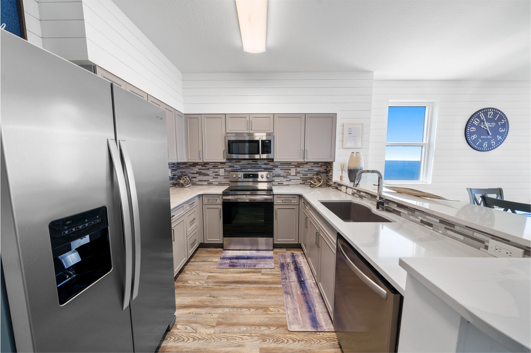 SHORES OF PANAMA - Residential