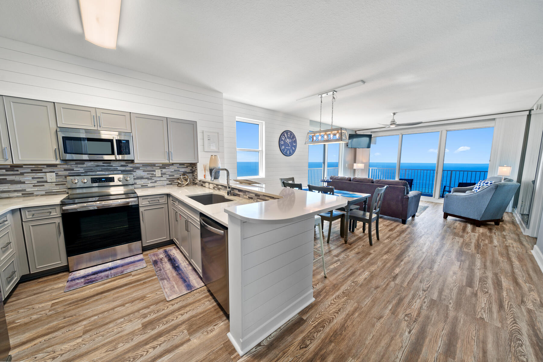 SHORES OF PANAMA - Residential