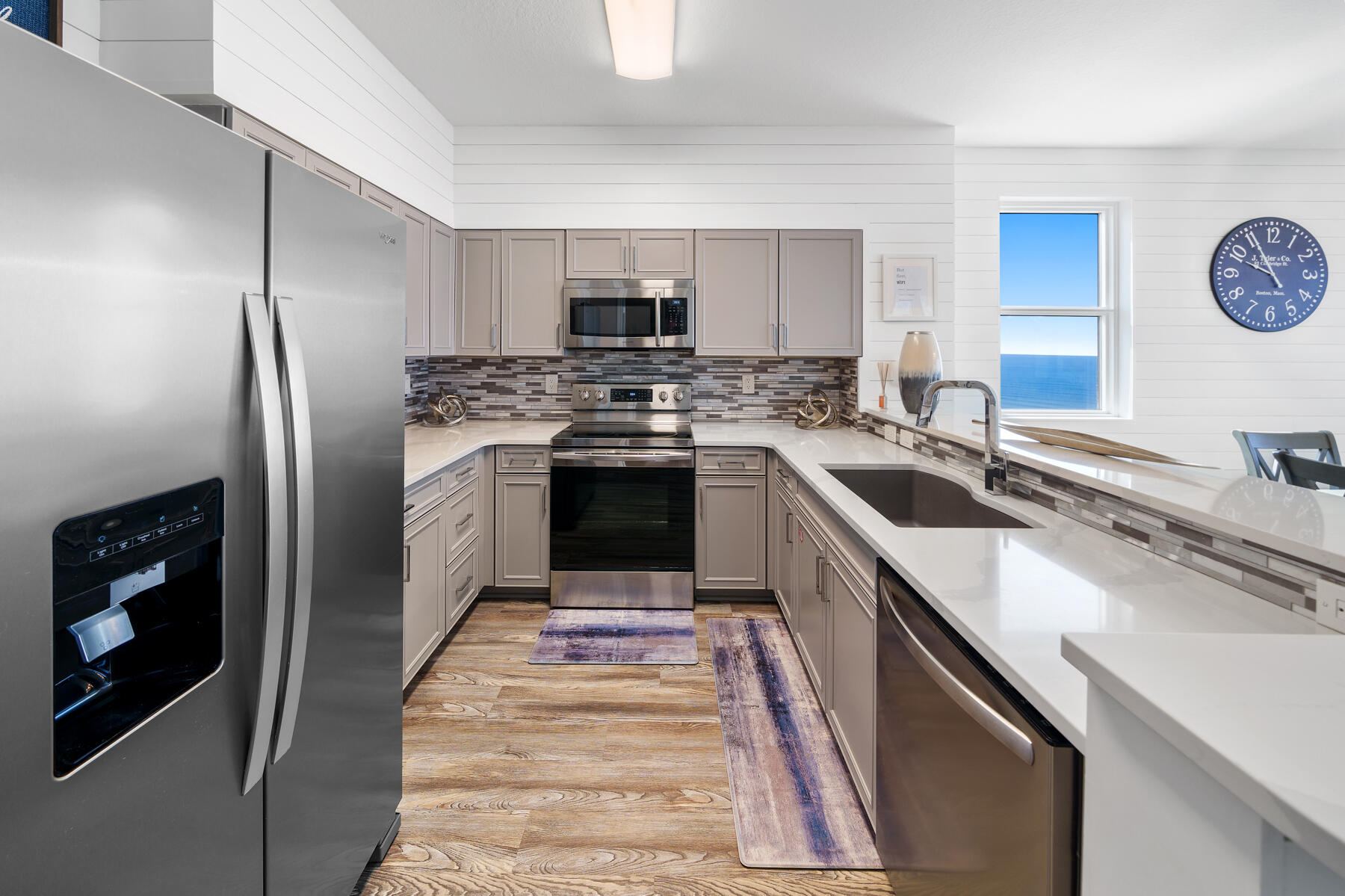 SHORES OF PANAMA - Residential