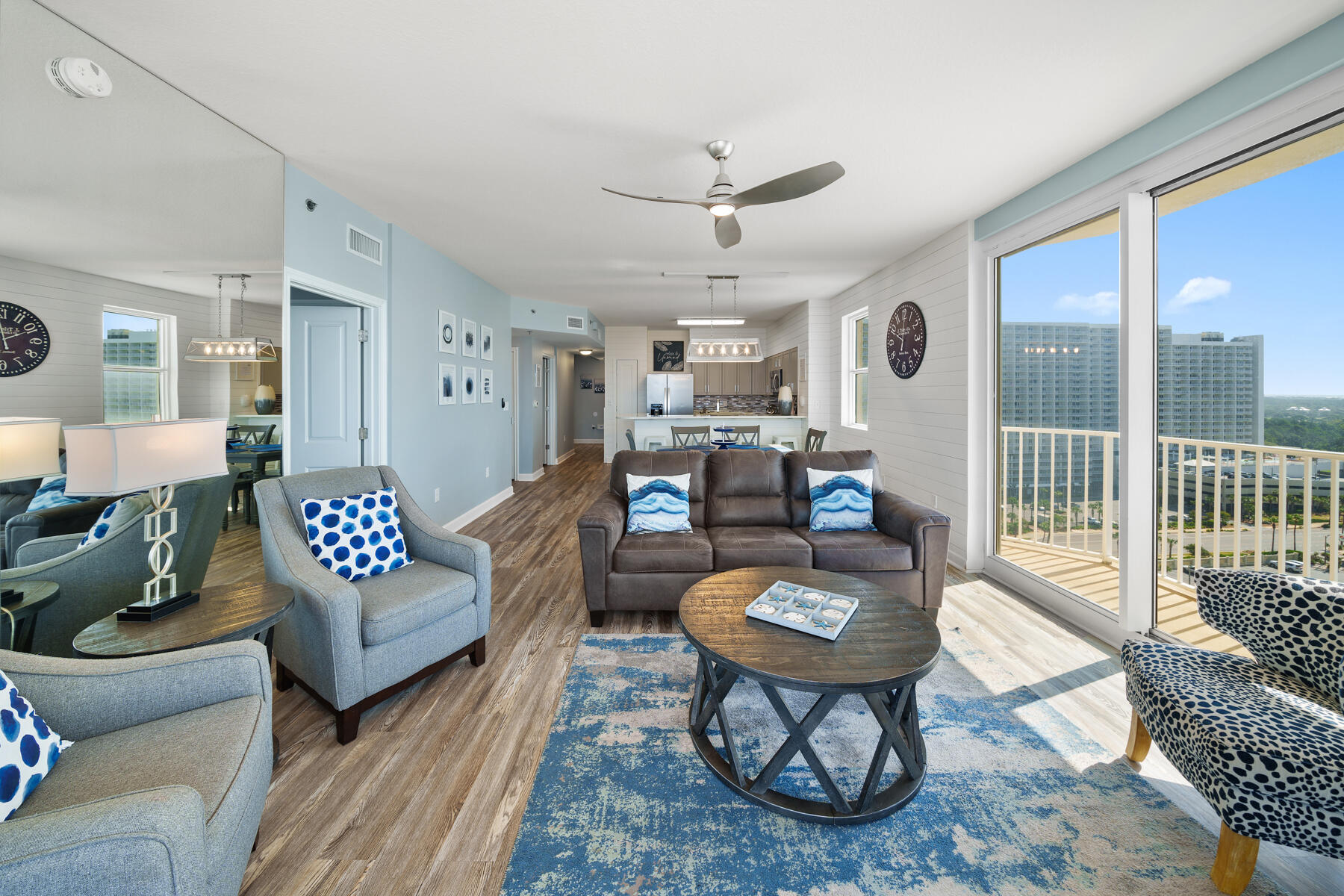 SHORES OF PANAMA - Residential