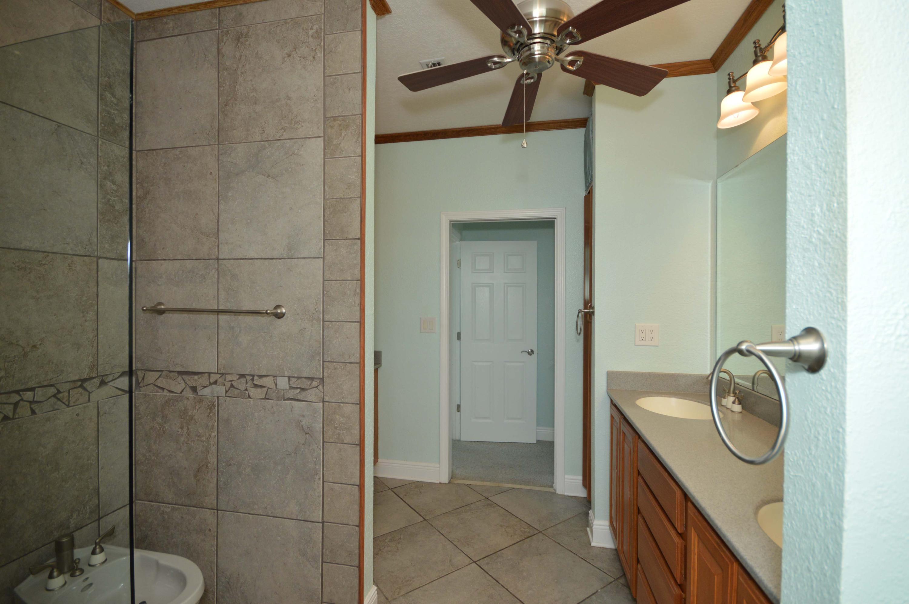 PETERSEN POINT - Residential