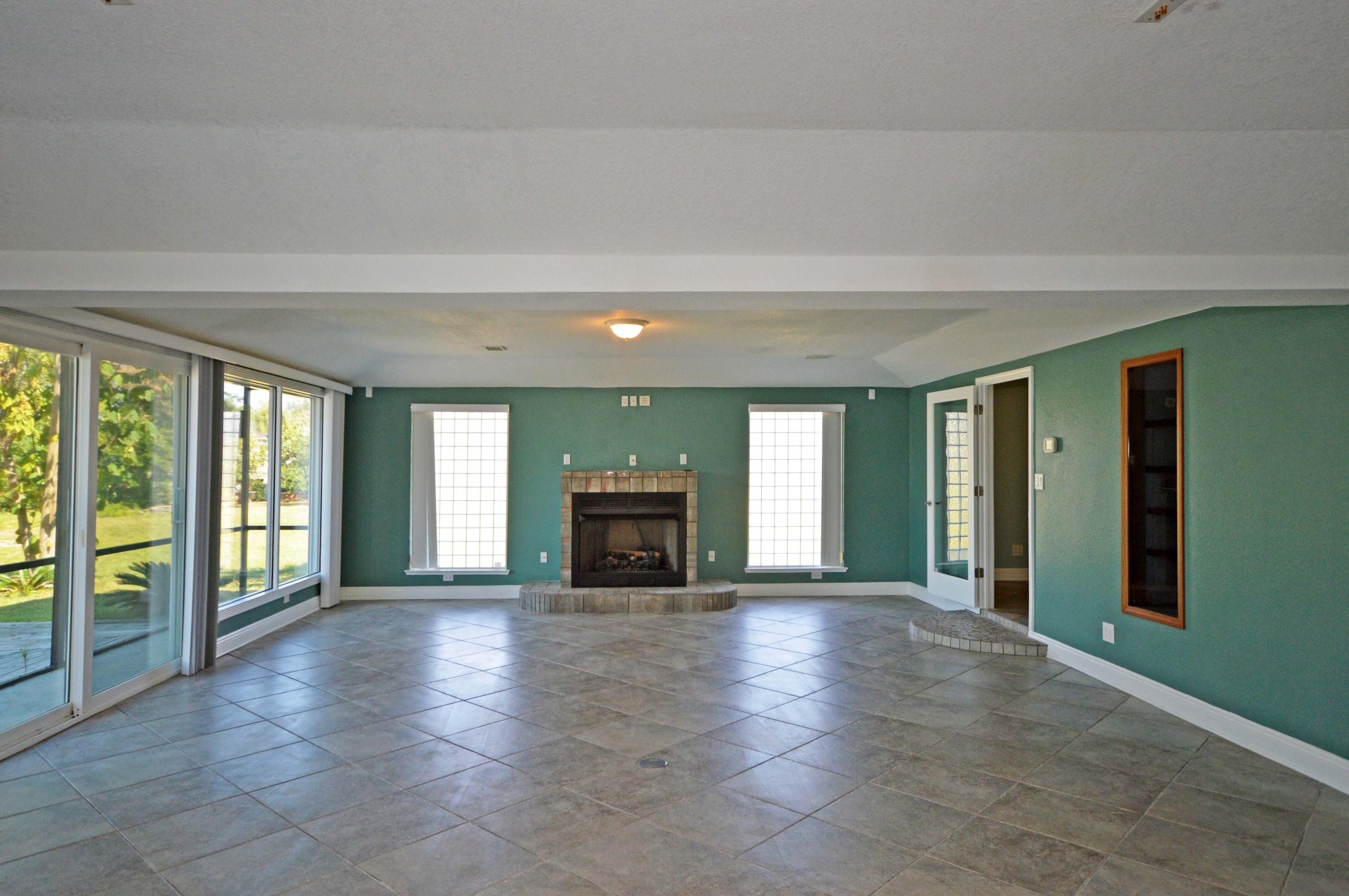 PETERSEN POINT - Residential