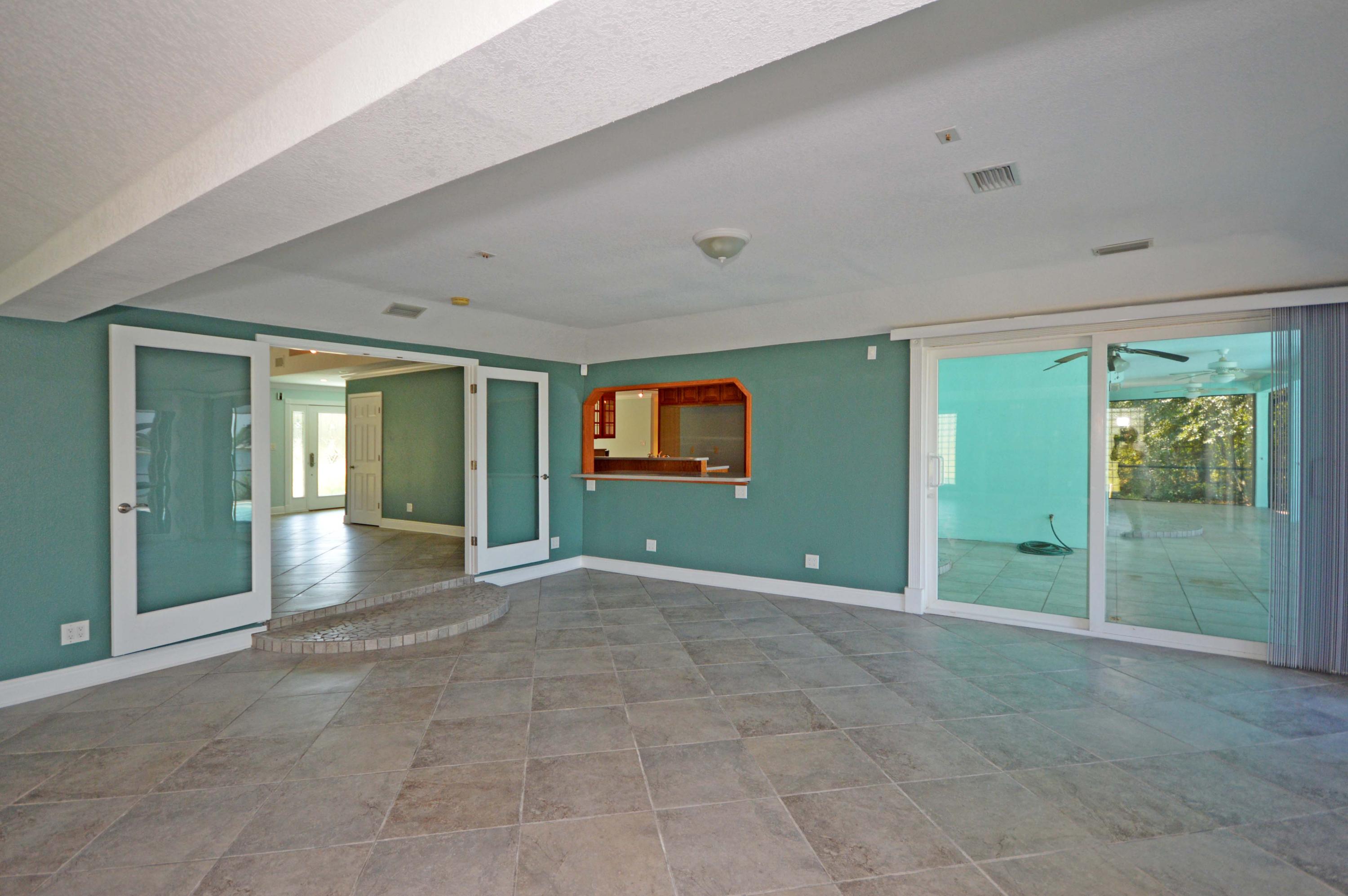 PETERSEN POINT - Residential