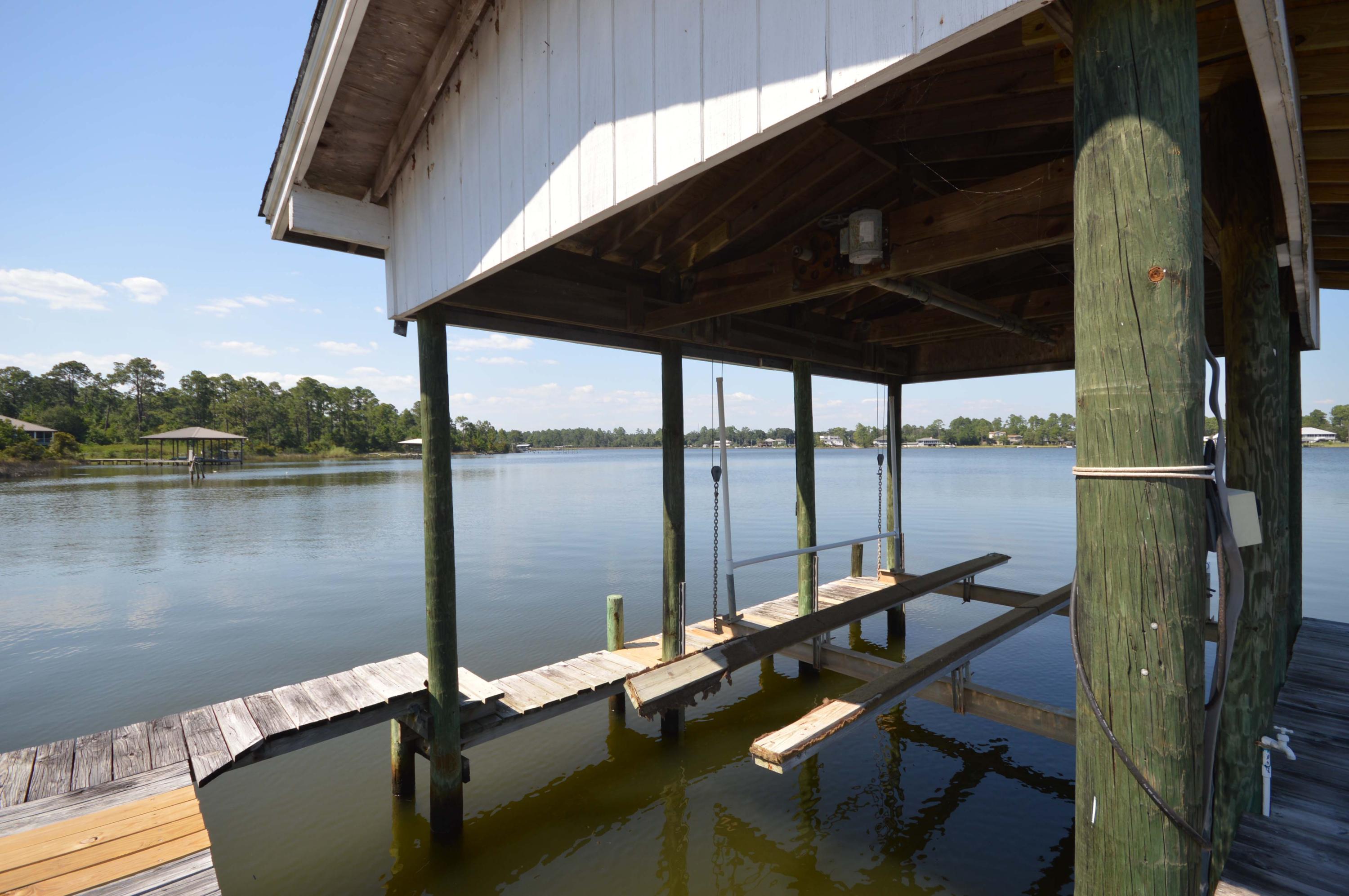 PETERSEN POINT - Residential